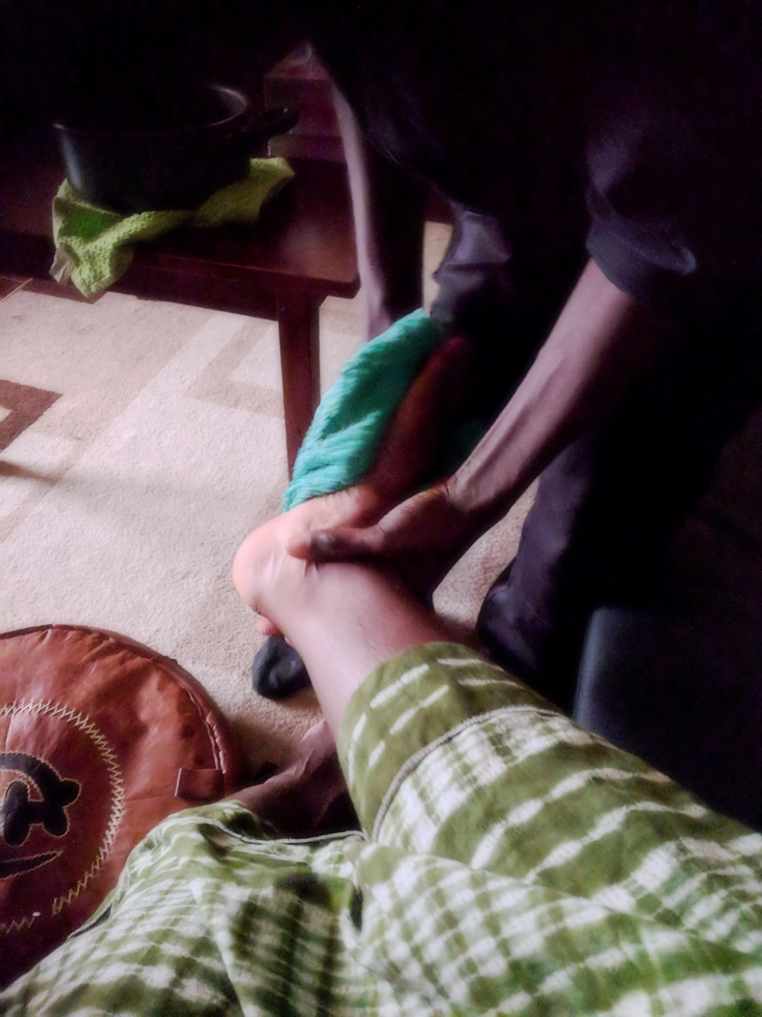The Hauling of A Foot