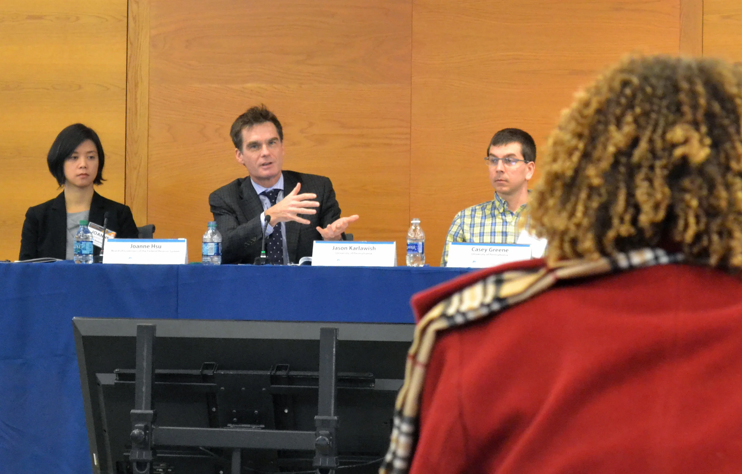 Jason Karlawish, Penn Memory Center co-director, answers a question during the Conference on Aging, Cognition, and Financial Health at the Federal Reserve Bank of Philadelphia in November 2017. (Credit: Terrence Casey/Penn Memory Center)