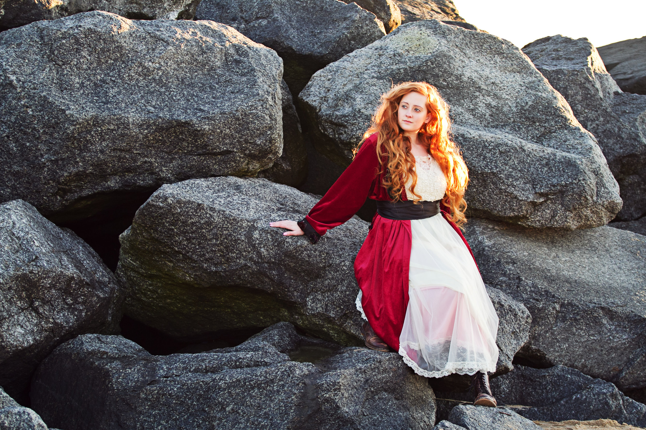 Titanic Themed Engagment Rose waiting by the rocks.jpg