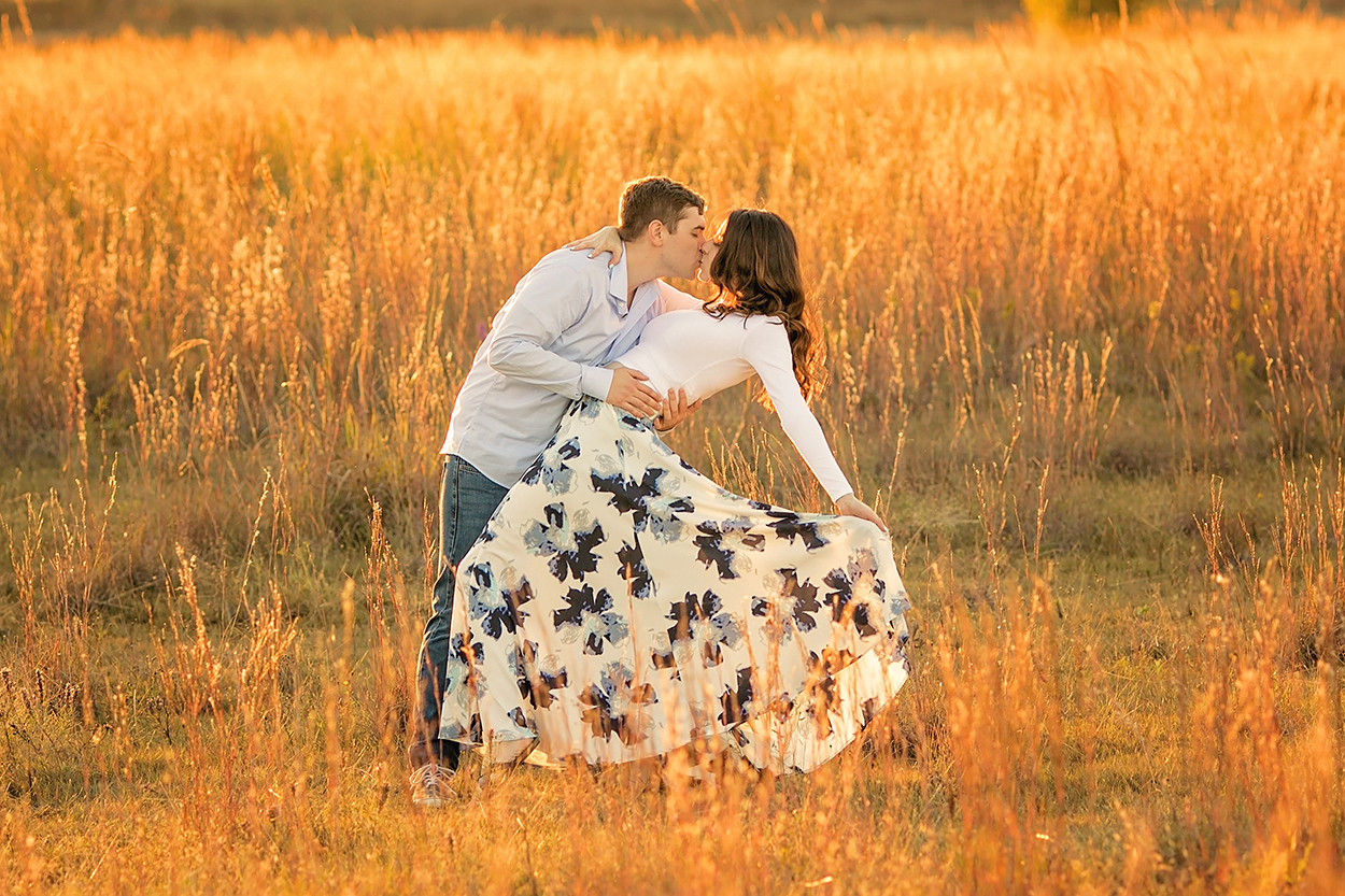 Wildflower Couple Engagement in a field.jpg