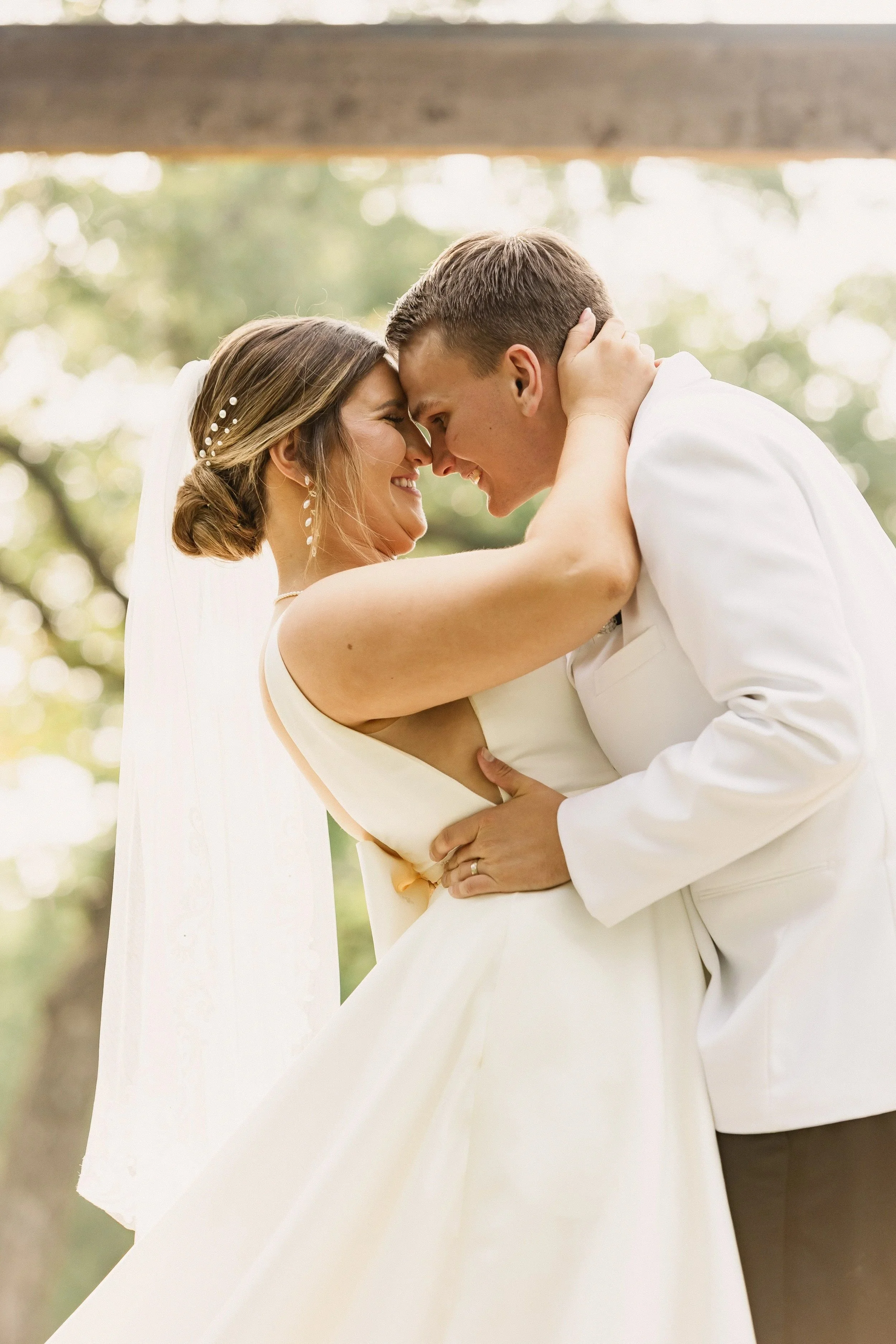 Bride and Groom -3550.jpg