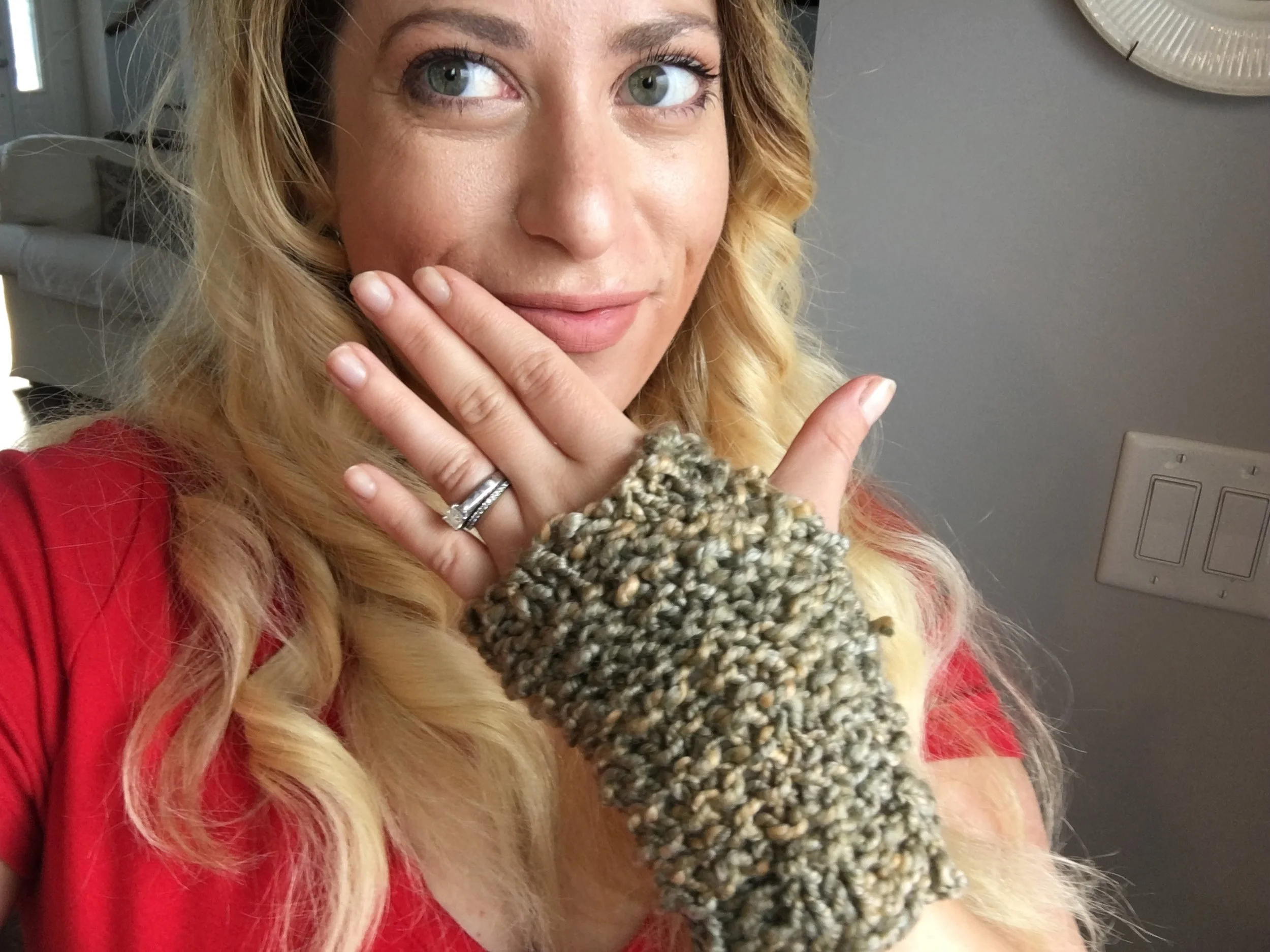 fingerless glove bulky hand spun yarn free knitting pattern