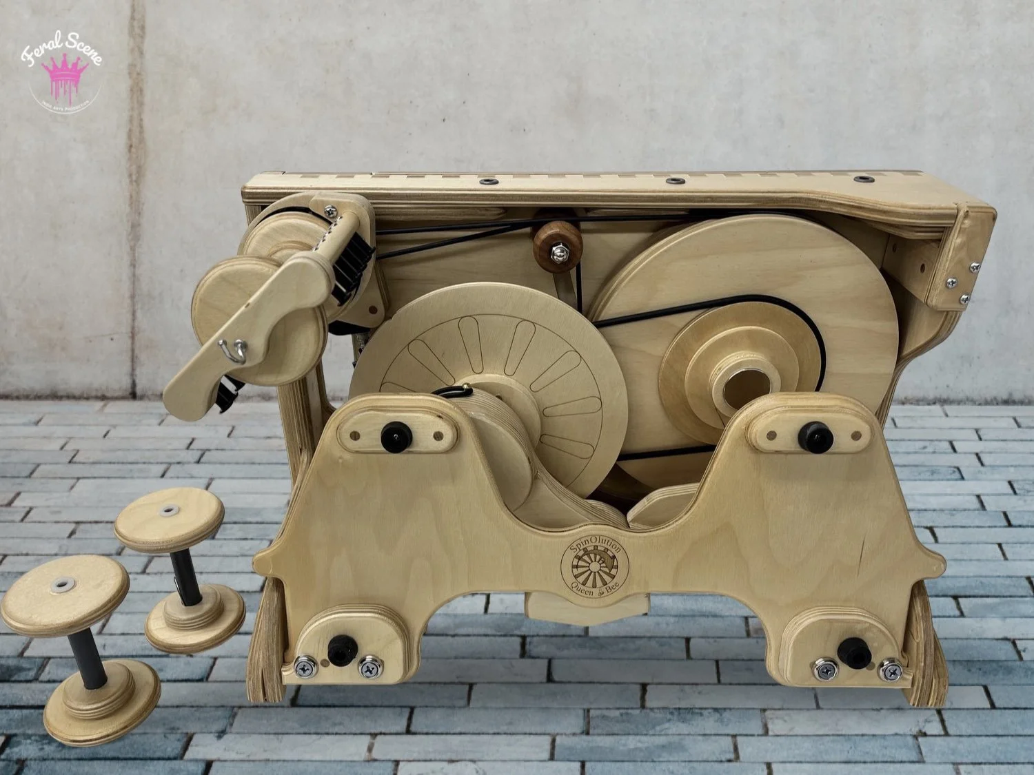 SpinOlution Queen Bee Spinning Wheel | Premium Handcrafted Wheel