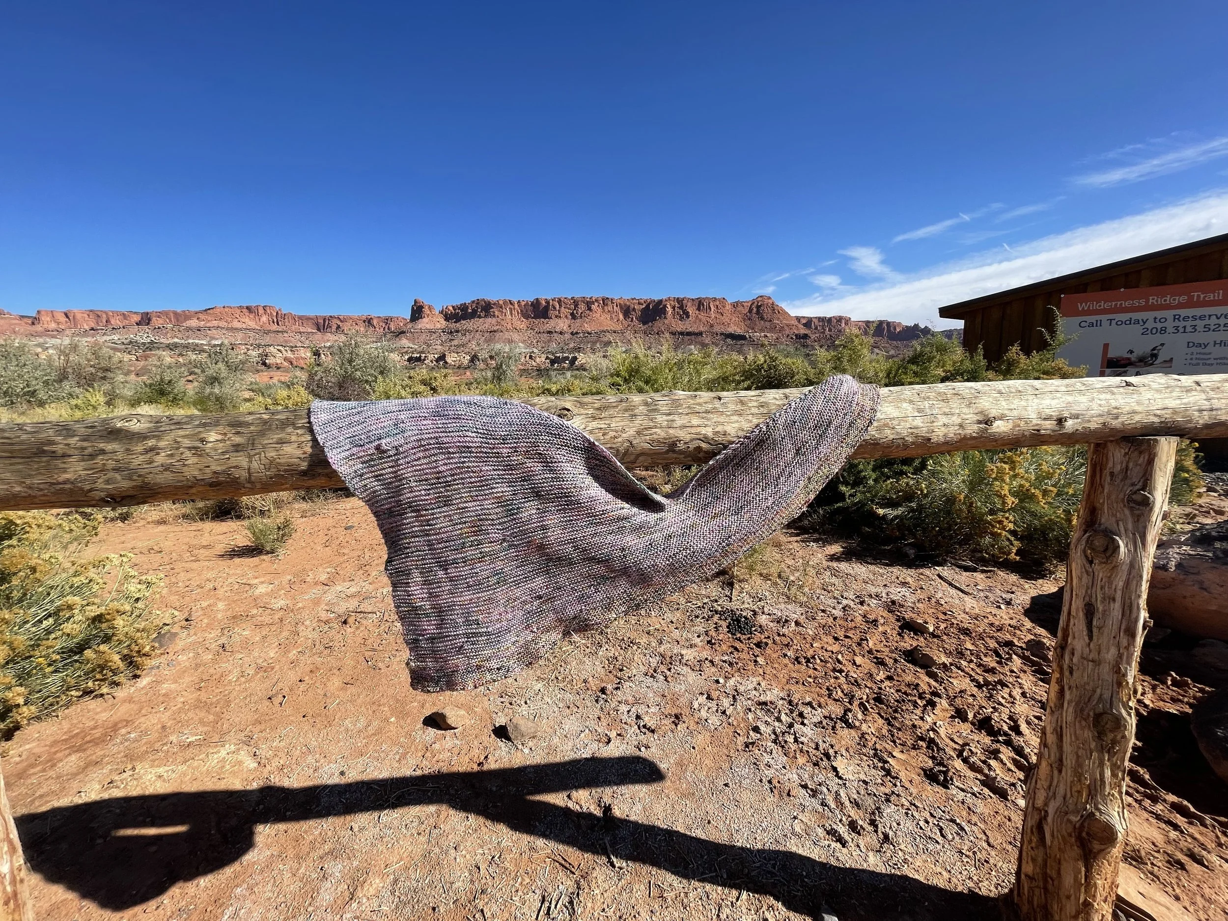 free color fade kitting shawl pattern