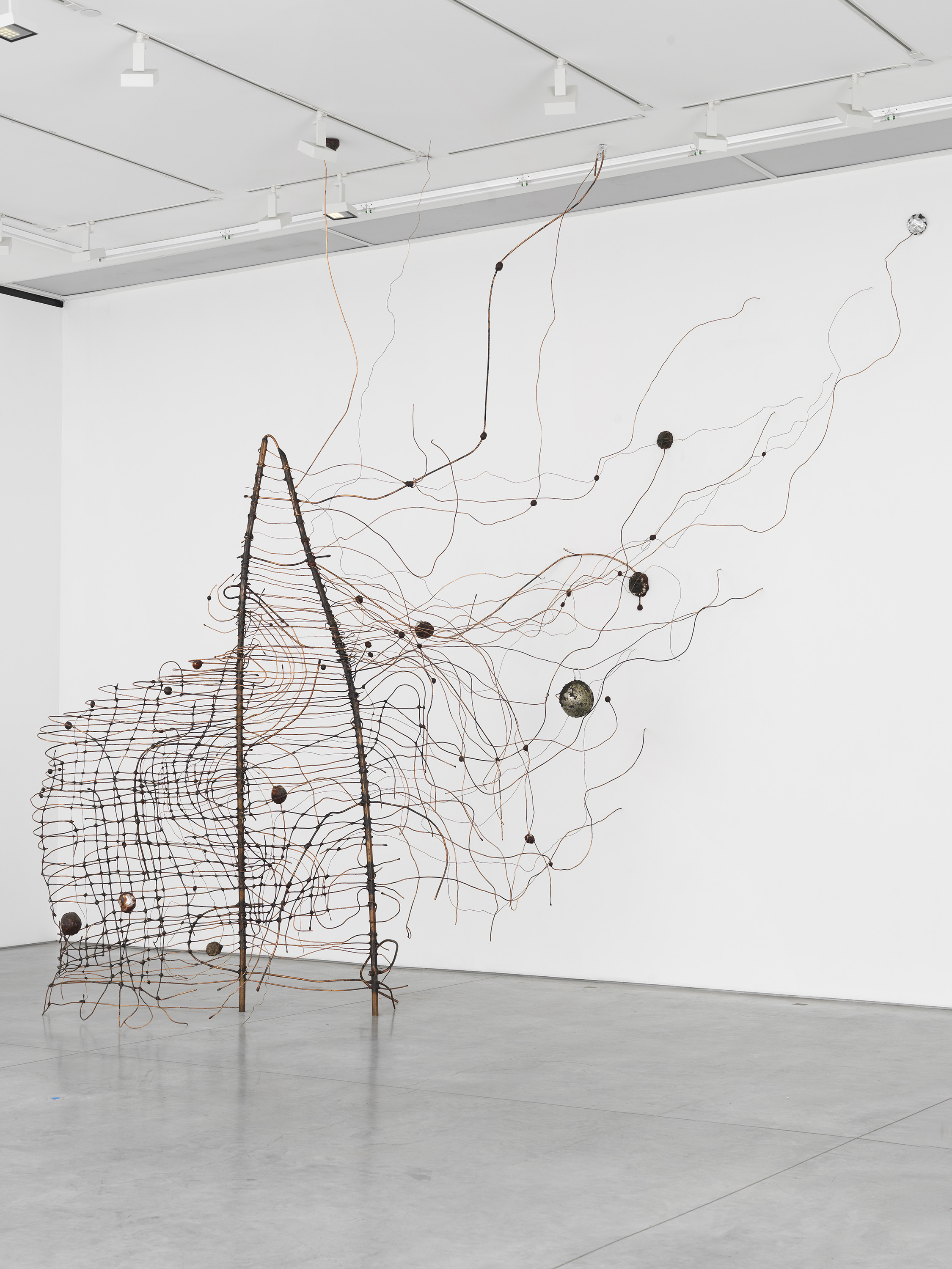 Death Spiral, 2017 Courtesy of the artist and Marianne Boesky Gallery, New York and Aspen. © Jay Heikes. Photo credit: Matt Grubb