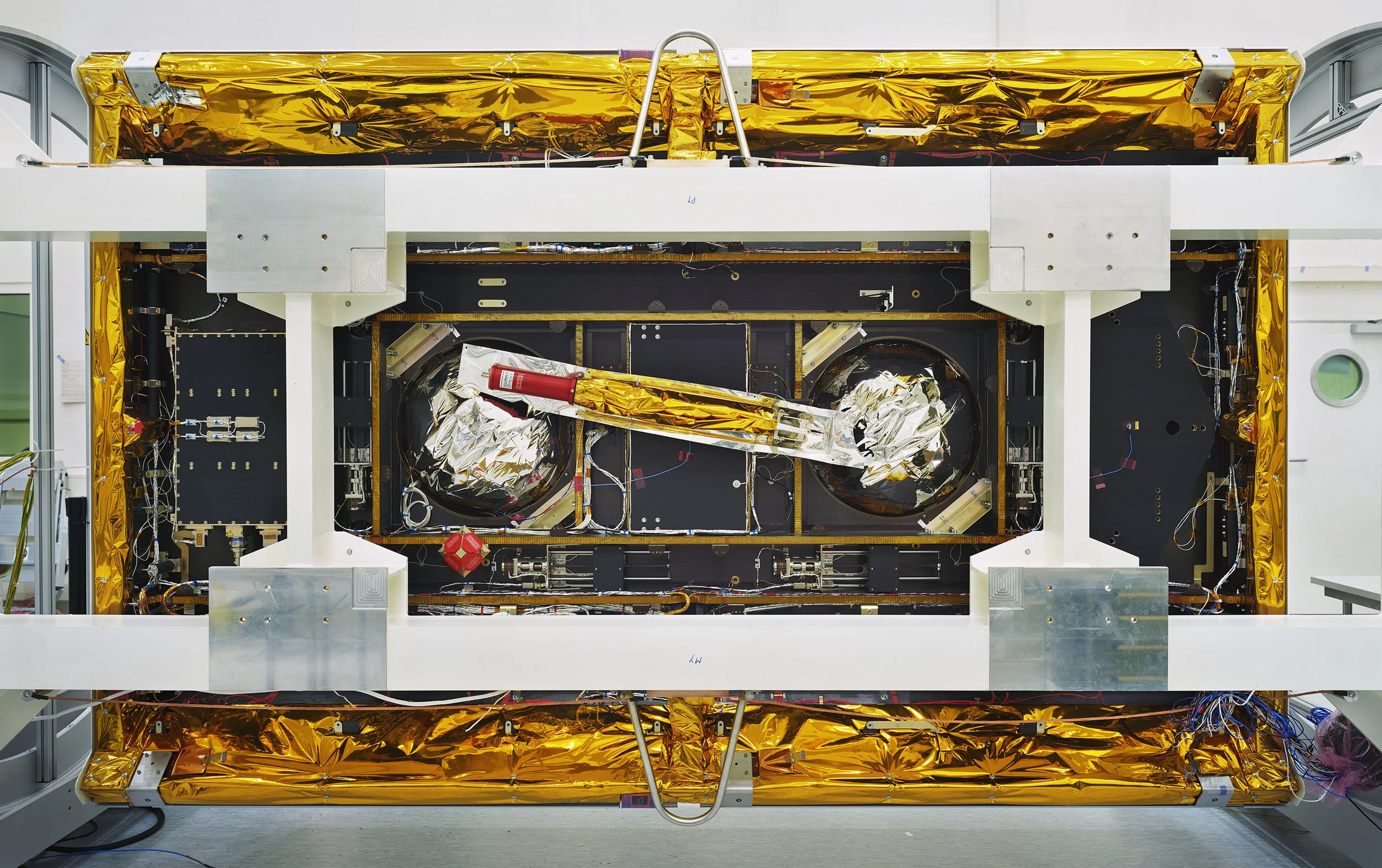 THOMAS STRUTH GRACE-Follow-On Bottom View, IABG, Ottobrunn, 2017 Inkjet print Image: 53 1/8 x 84 5/8 in. (135 x 214.8 cm) Frame: 56 3/4 x 88 1/4 x 2 3/8 in. (144.1 x 224.2 x 6 cm) Edition of 6 (20445)