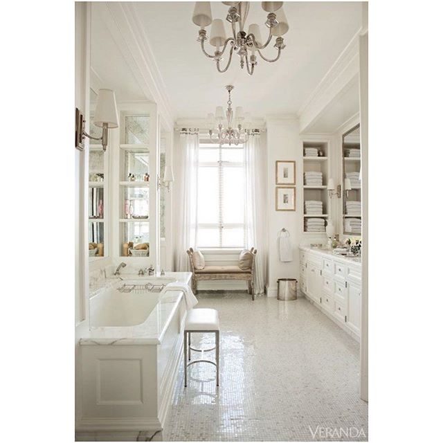 This gorgeous bathroom is by Aero Studios. It is one of my top favorite interior shots.  I am home recovering from oral surgery, catching up on podcast, and day dreaming of this beauty!  Happy Friday ✨