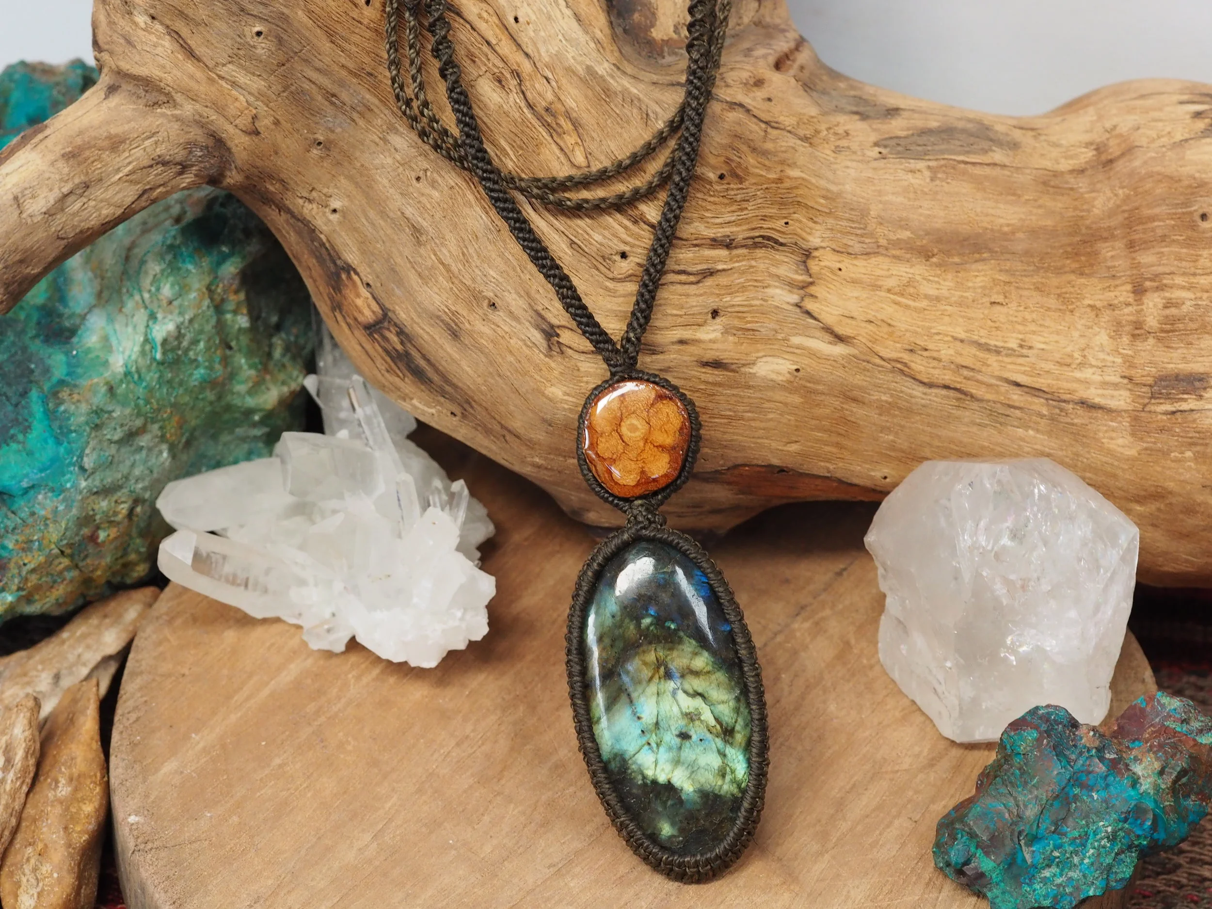 Labradorite & Ayahuasca · Macrame Necklace