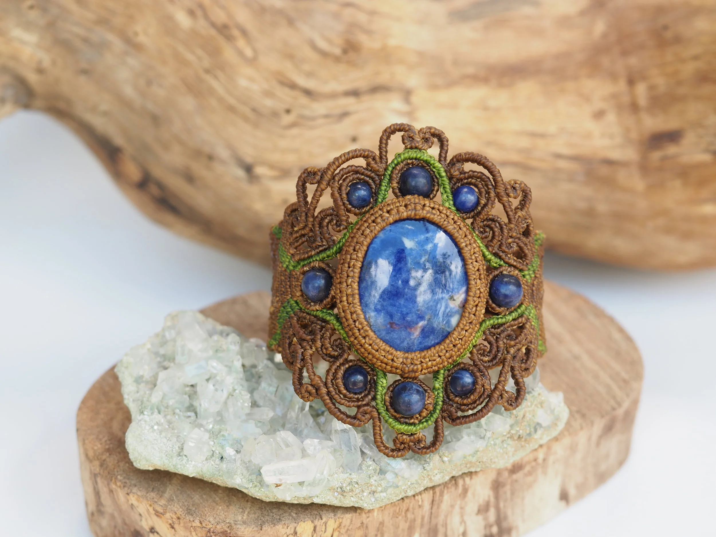 Sodalite · Macrame Bracelet