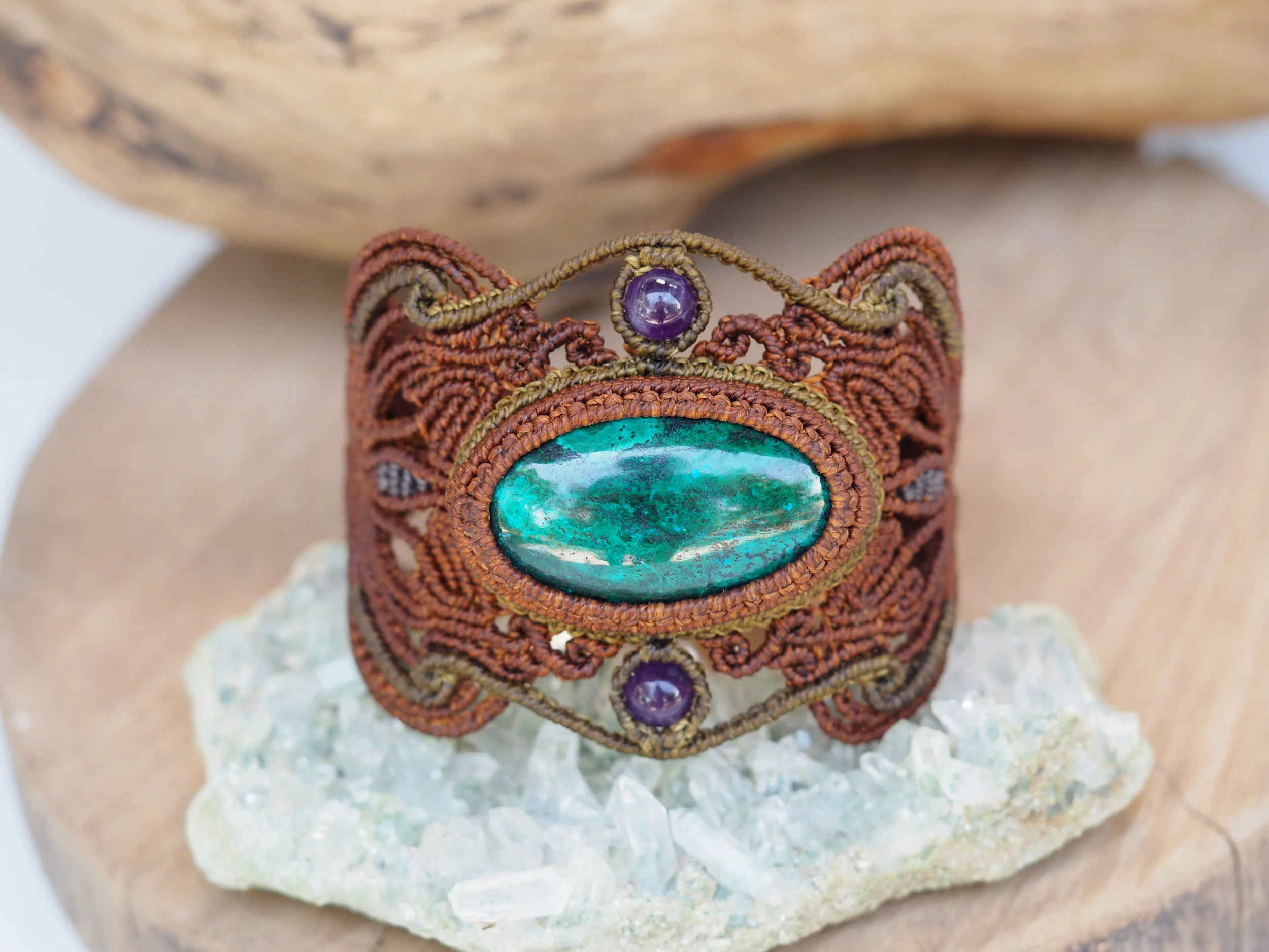 Chrysocolla & Amethyst · Macrame Bracelet