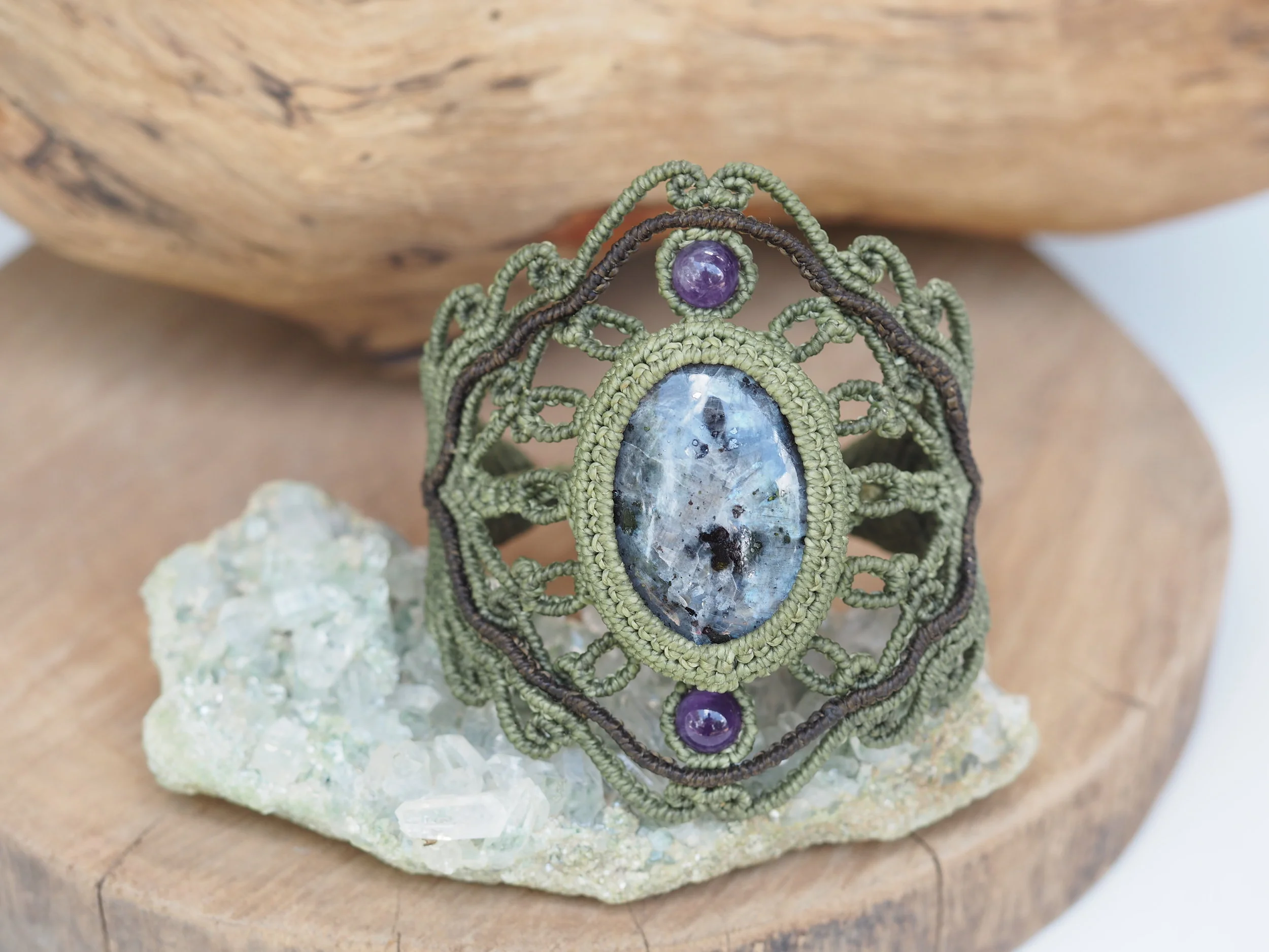 Larvikite & Amethyst · Macrame Bracelet