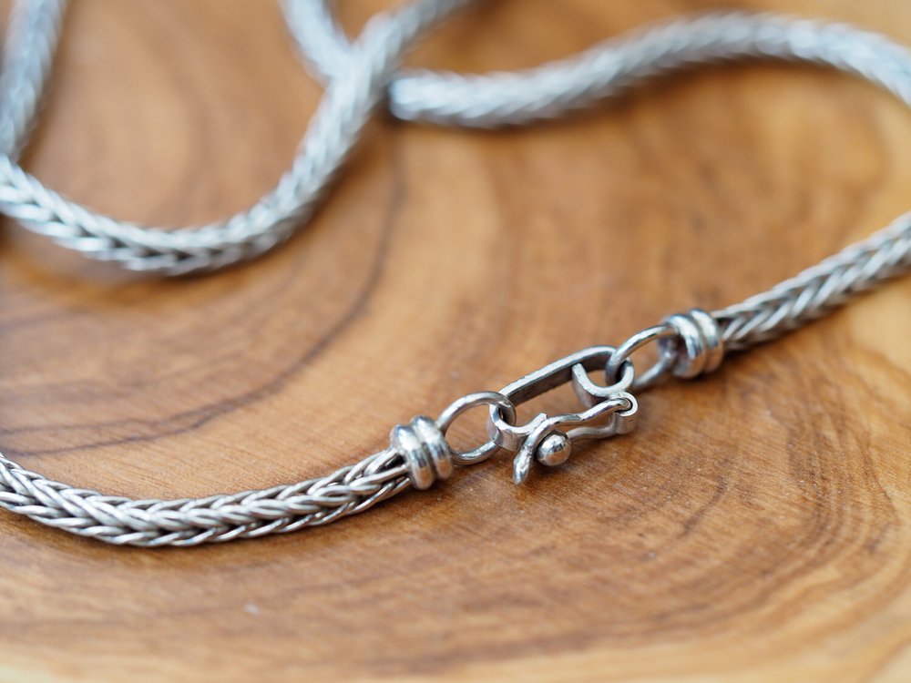 Manto Huichol Obsidian · Sterling Silver Necklace — I T A Y A