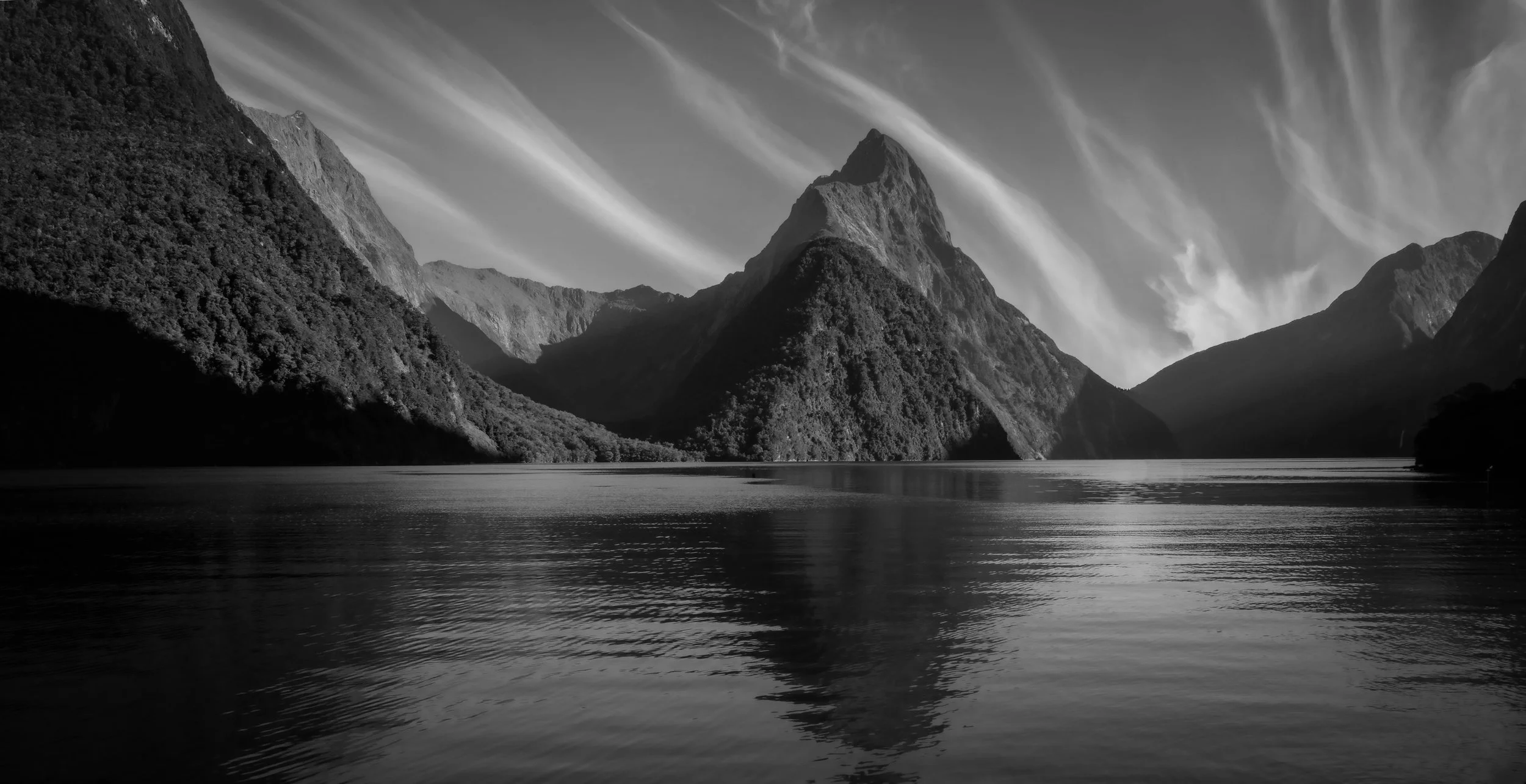 Milford_Sounds.jpg