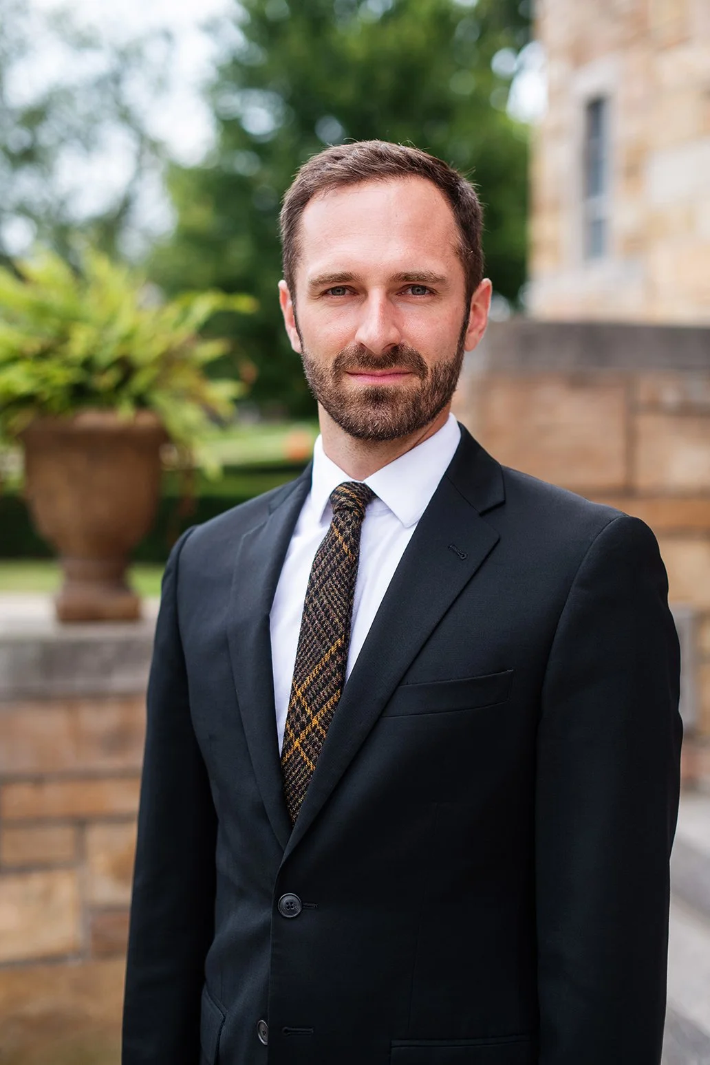 headshots2021-6855 copy.jpg