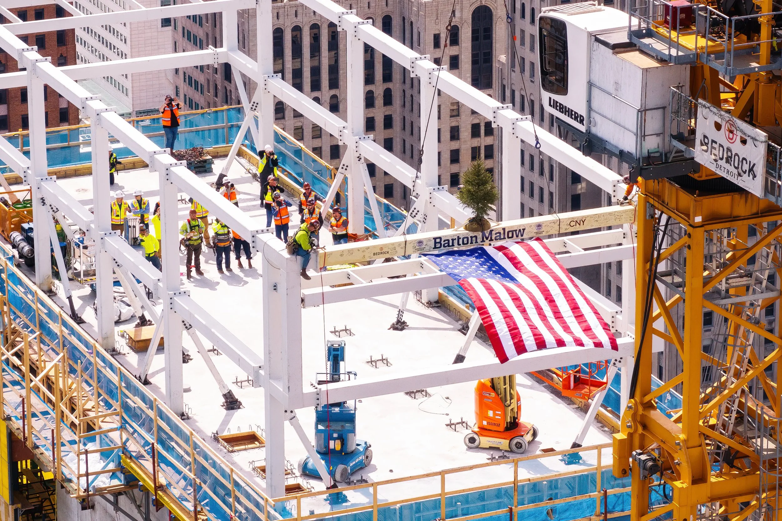   Crowd gathered for the Hudson’s Detroit topping off ceremony in Detroit, a Bedrock development by SHoP Architects.  