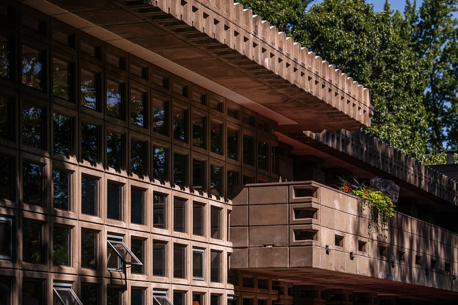Architectural photograph capturing the Dorothy G. Turkel House by Frank Lloyd Wright in Detroit, Michigan.