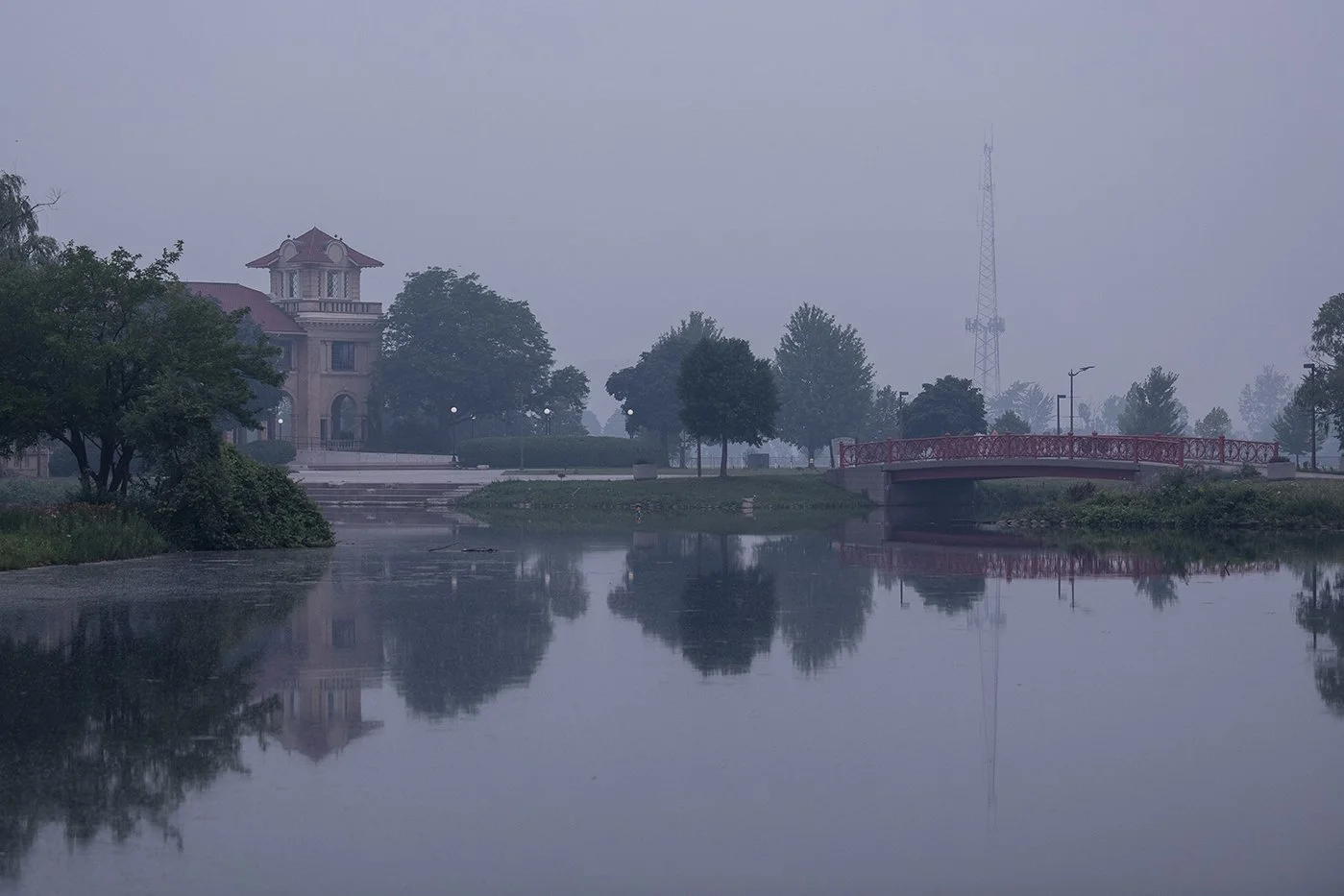Photograph of Belle Isle in Detroit, Michigan, showing reduced visibility from summer wildfire smoke.