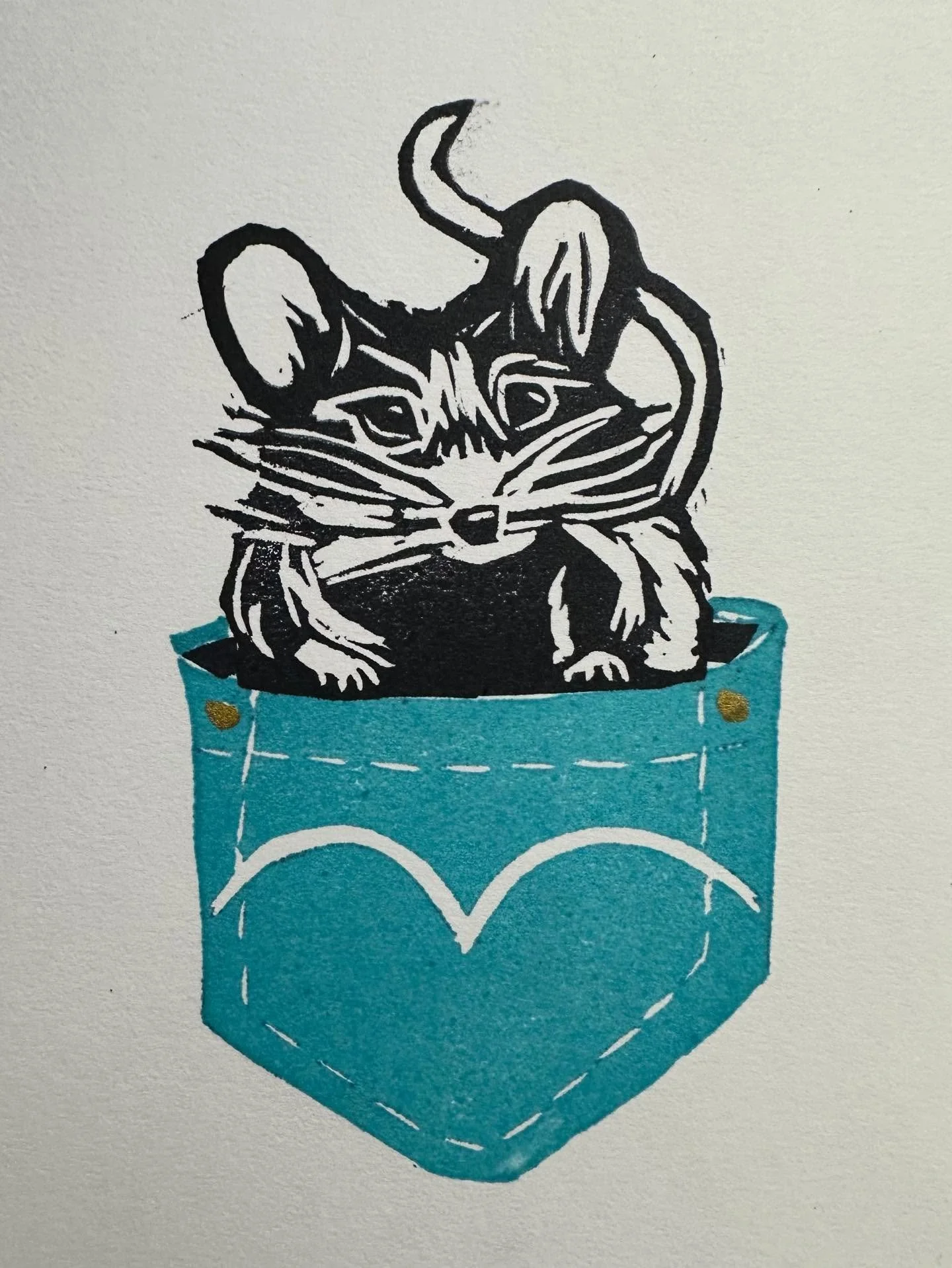 Just a silly little guy 🐭 

#stampmaking #printmaking #play #stamps #mouse