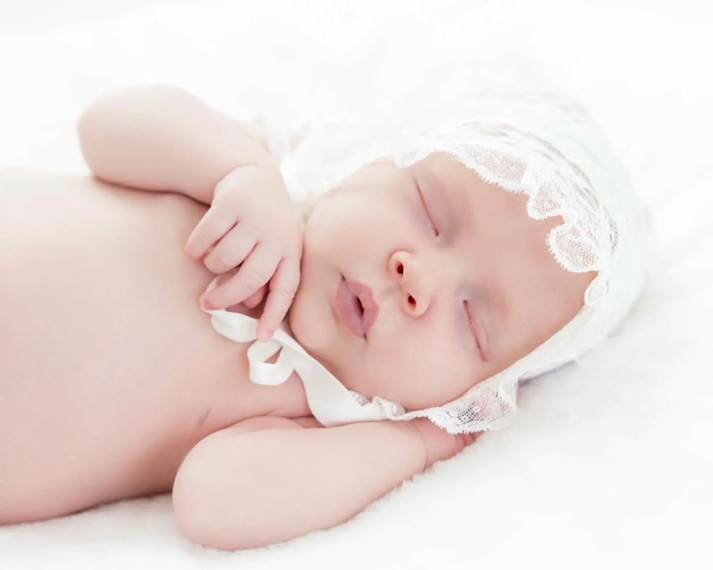 Welcome to the world Baby Lowen! You are such an angel and a delight to your mom, dad and Big Sister!!