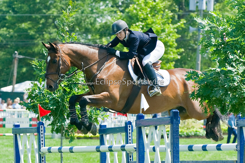 300090607016-Upperville-Budweiser-Jumper-Classic.jpg