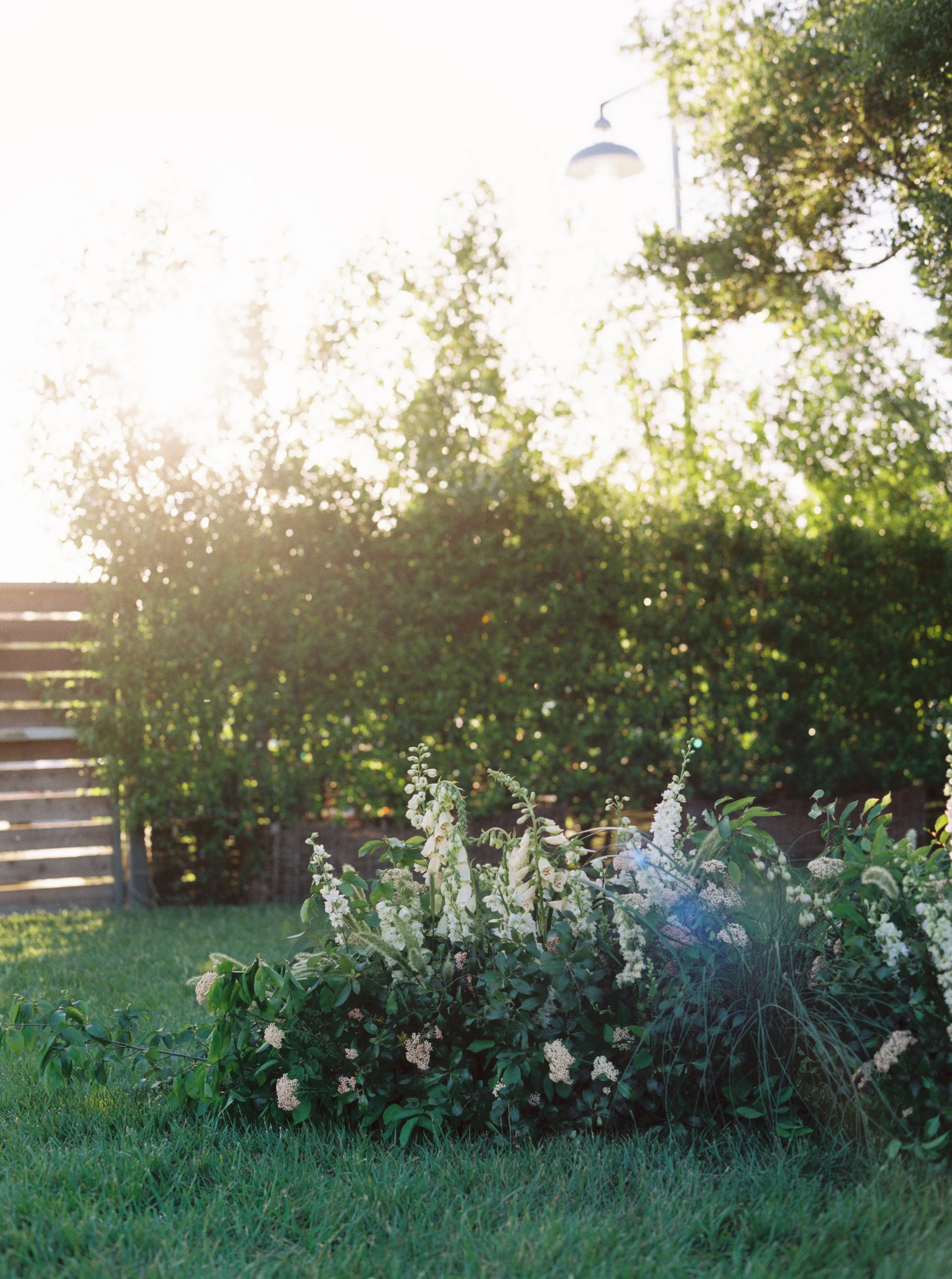 How I Planned My Wedding: Floral Design Natalie Choi Events. Lambert Floral Studio. Meiwen Wang.