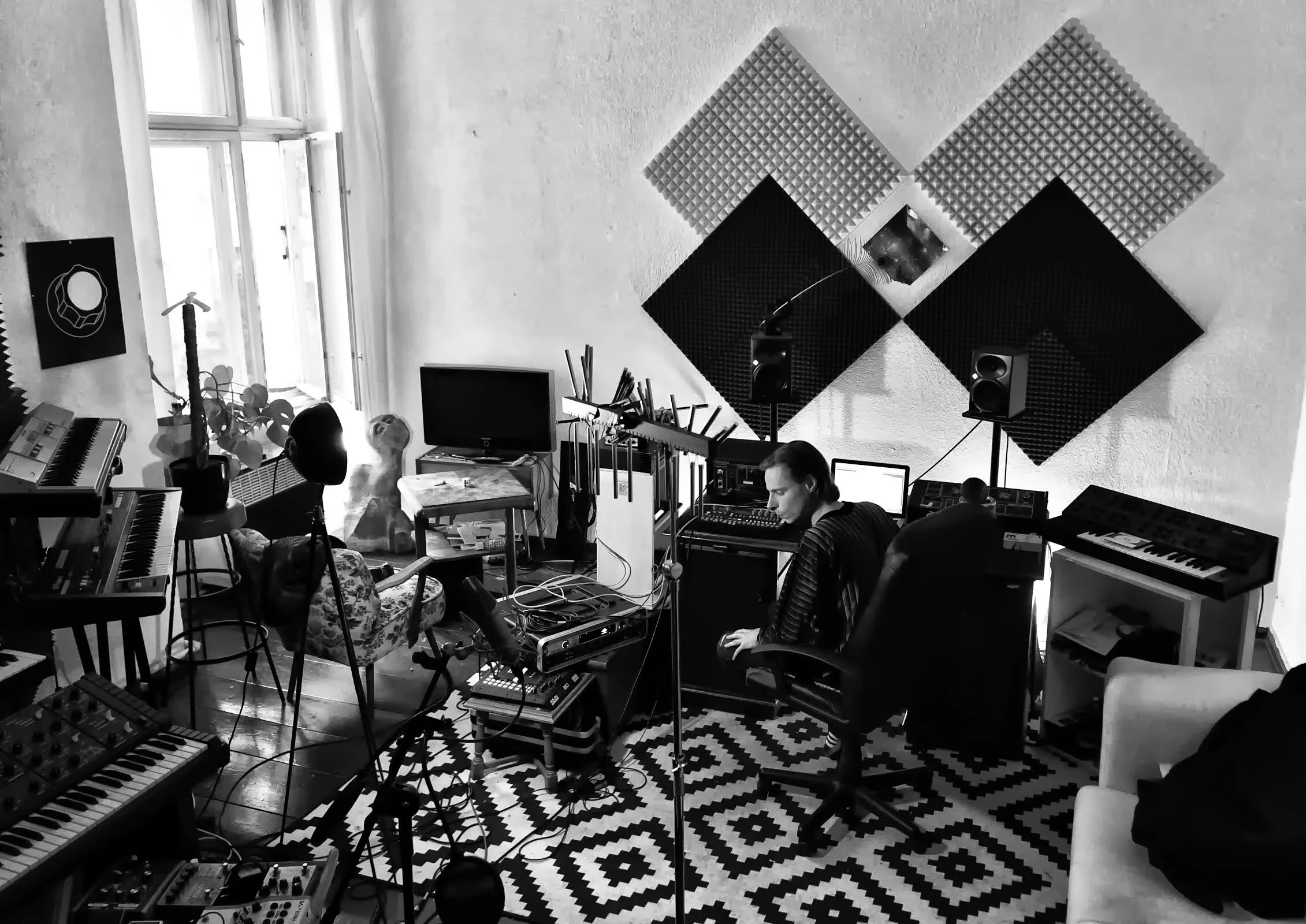 ÅDNE MEISFJORD STREET PULSE STUDIO BERLIN