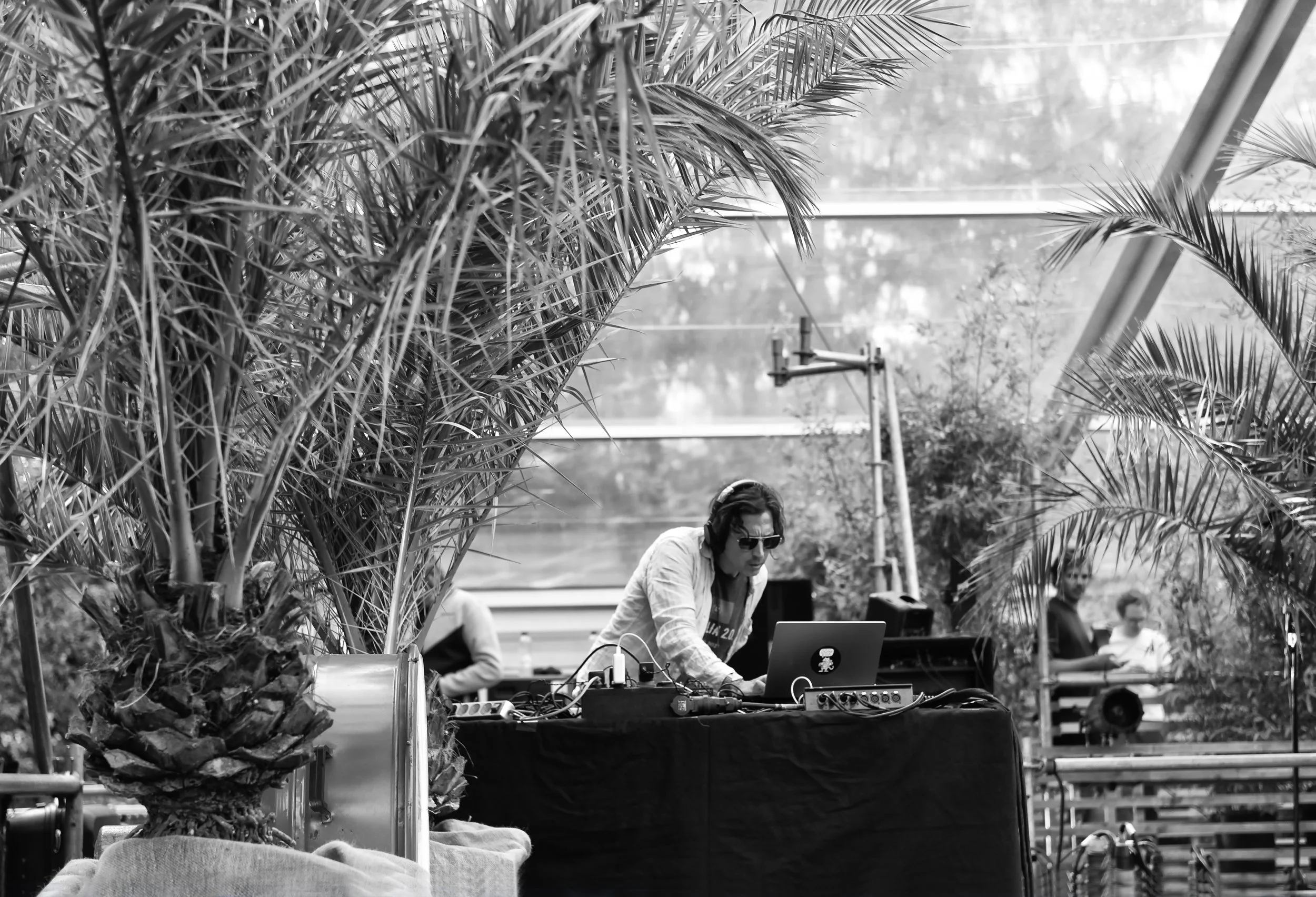 DEKMANTEL 2022 GREENHOUSE