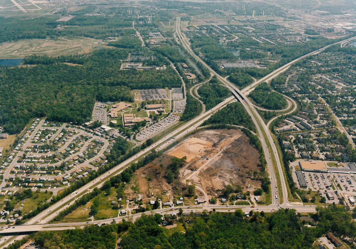 hampton towne center 1.jpg