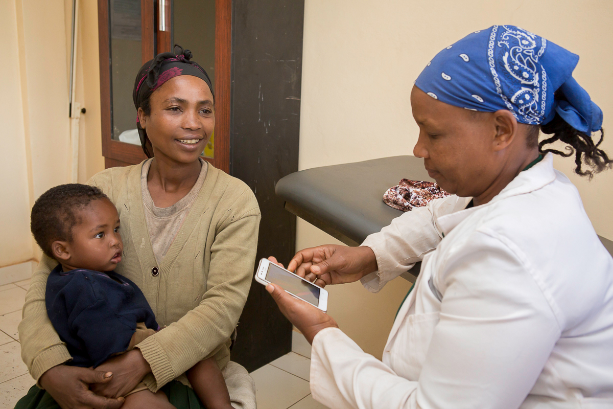 WEEMAinternational_mHealth-6104.jpg