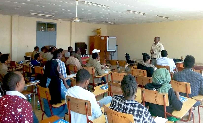 Stakeholders discuss the 2018 Cataract Campaign's lessons learned and plans for the 2019 Cataract Campaign