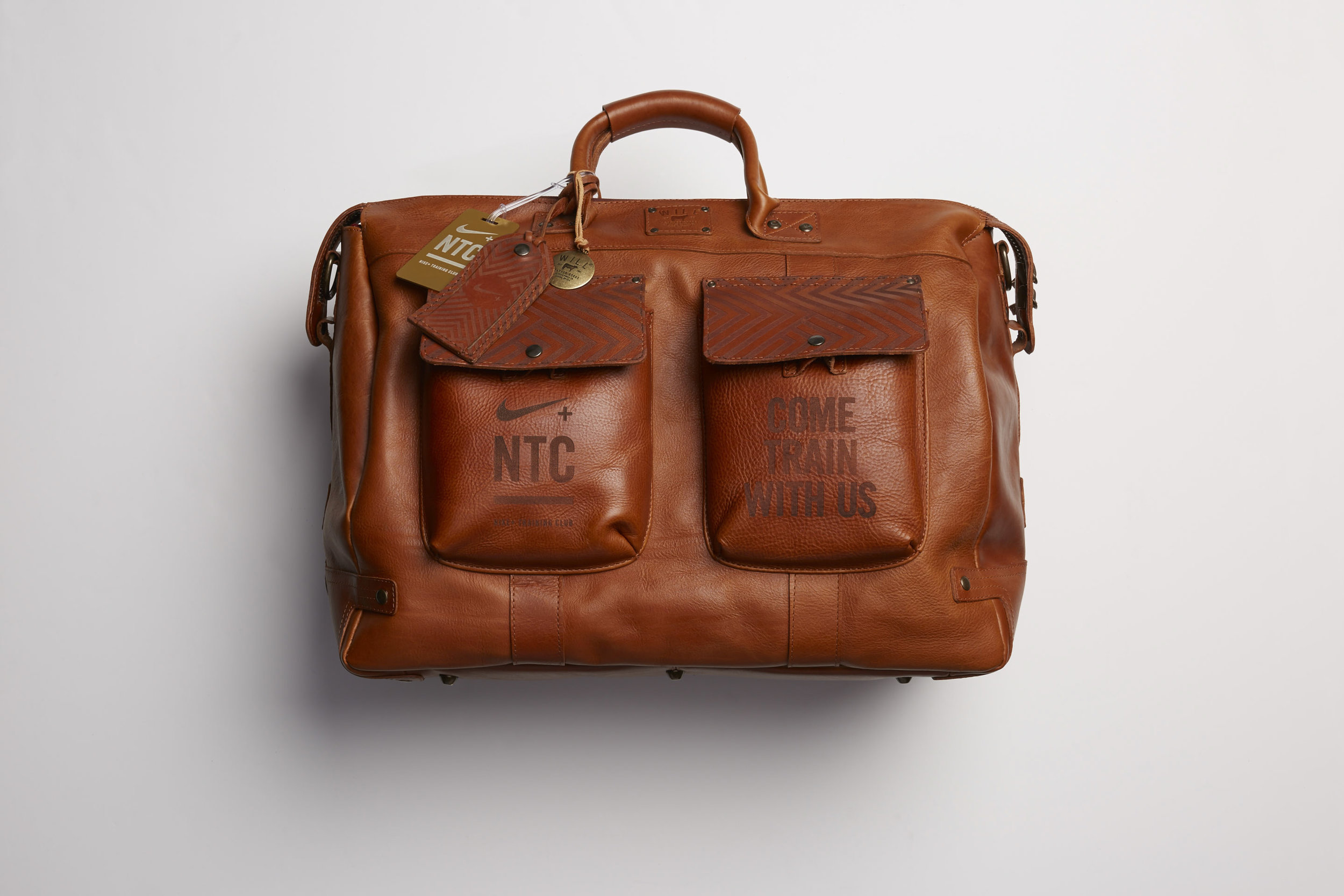 House_Of_Metcon_Athlete_Bag_TD.jpg