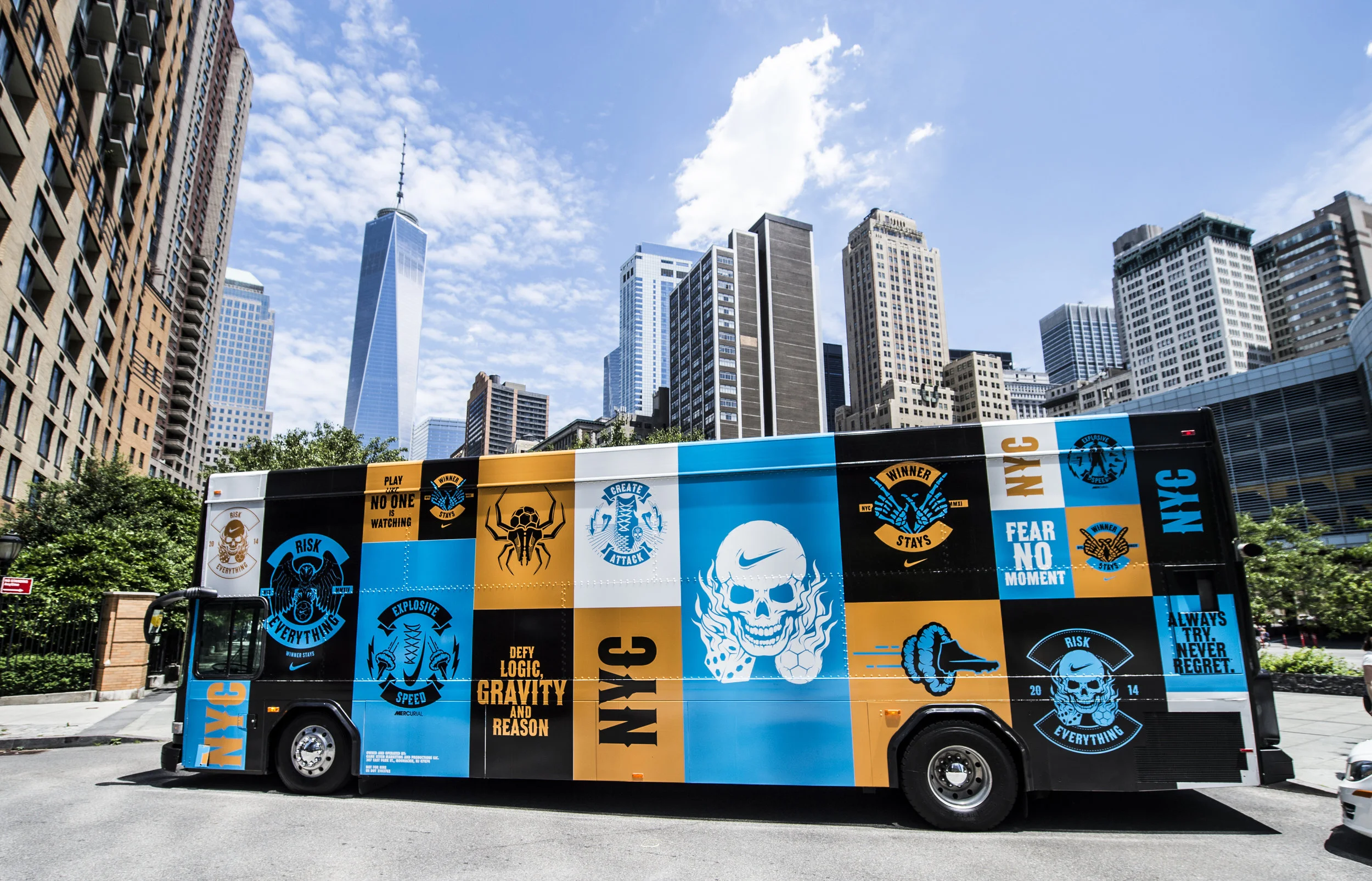 WESTSIDEHWY_20140621_NIKE_WorldCupBus_073.JPG
