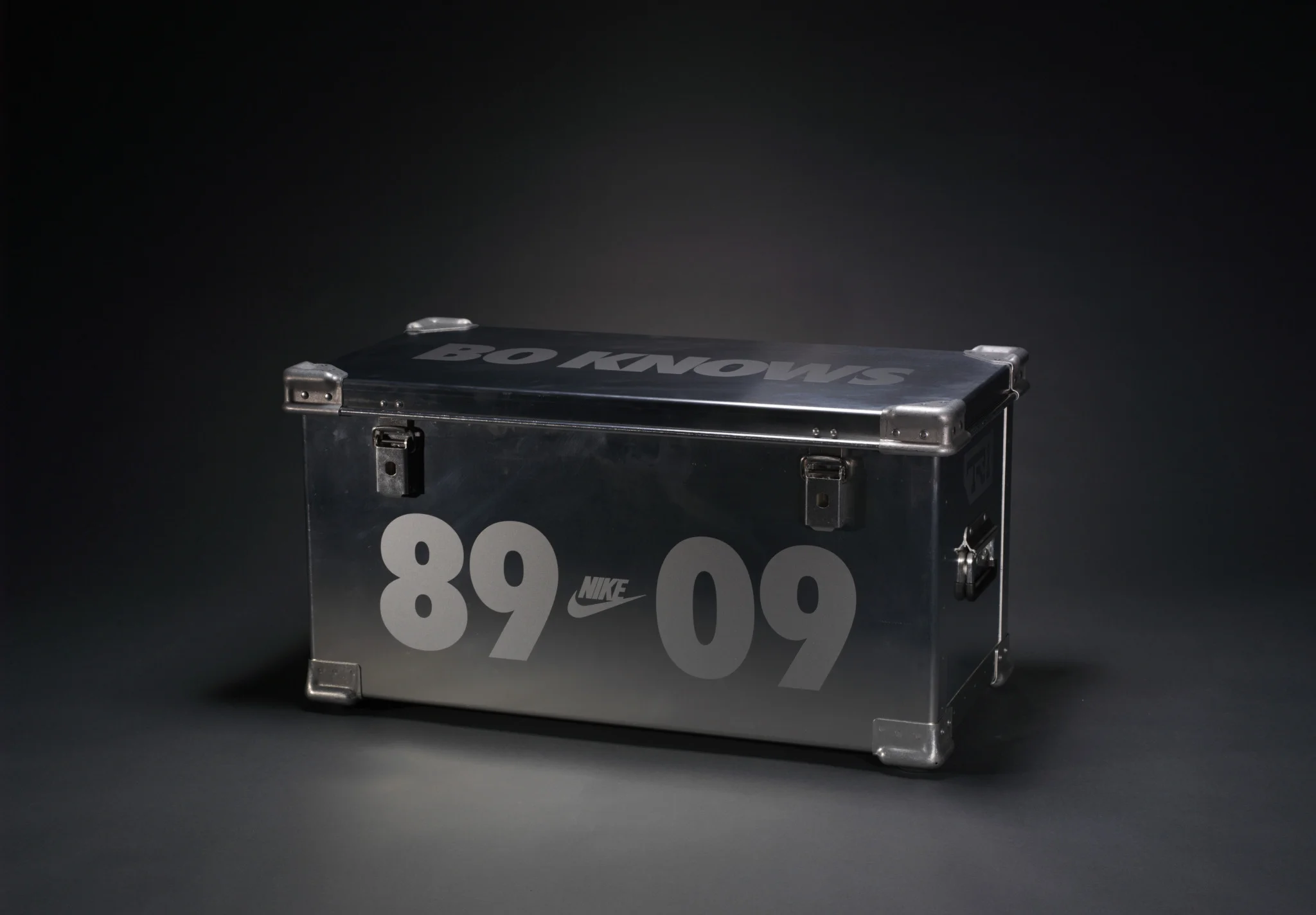 Bo_Knows_Trunk_021_o.jpg
