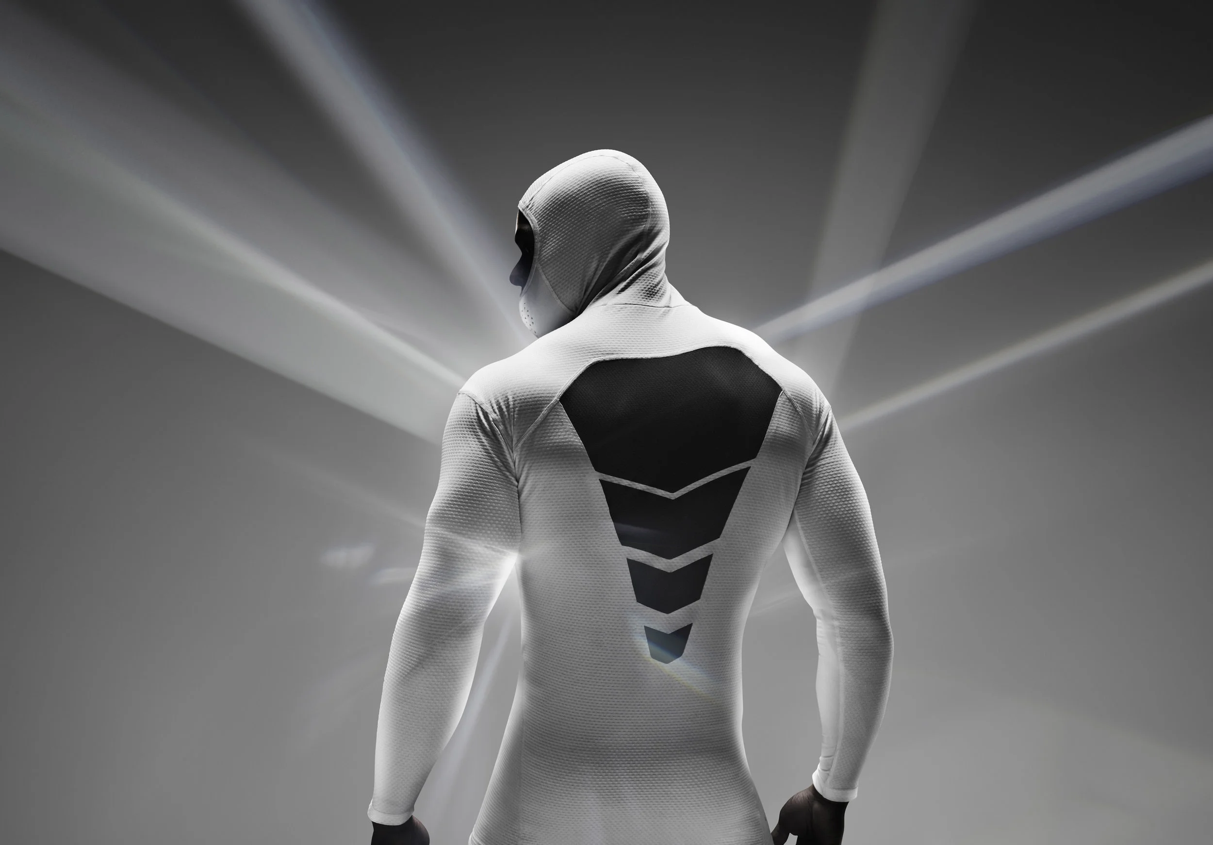 SP14_AT_SB_HW_Shield_Hood_HERO_002_sm.jpg