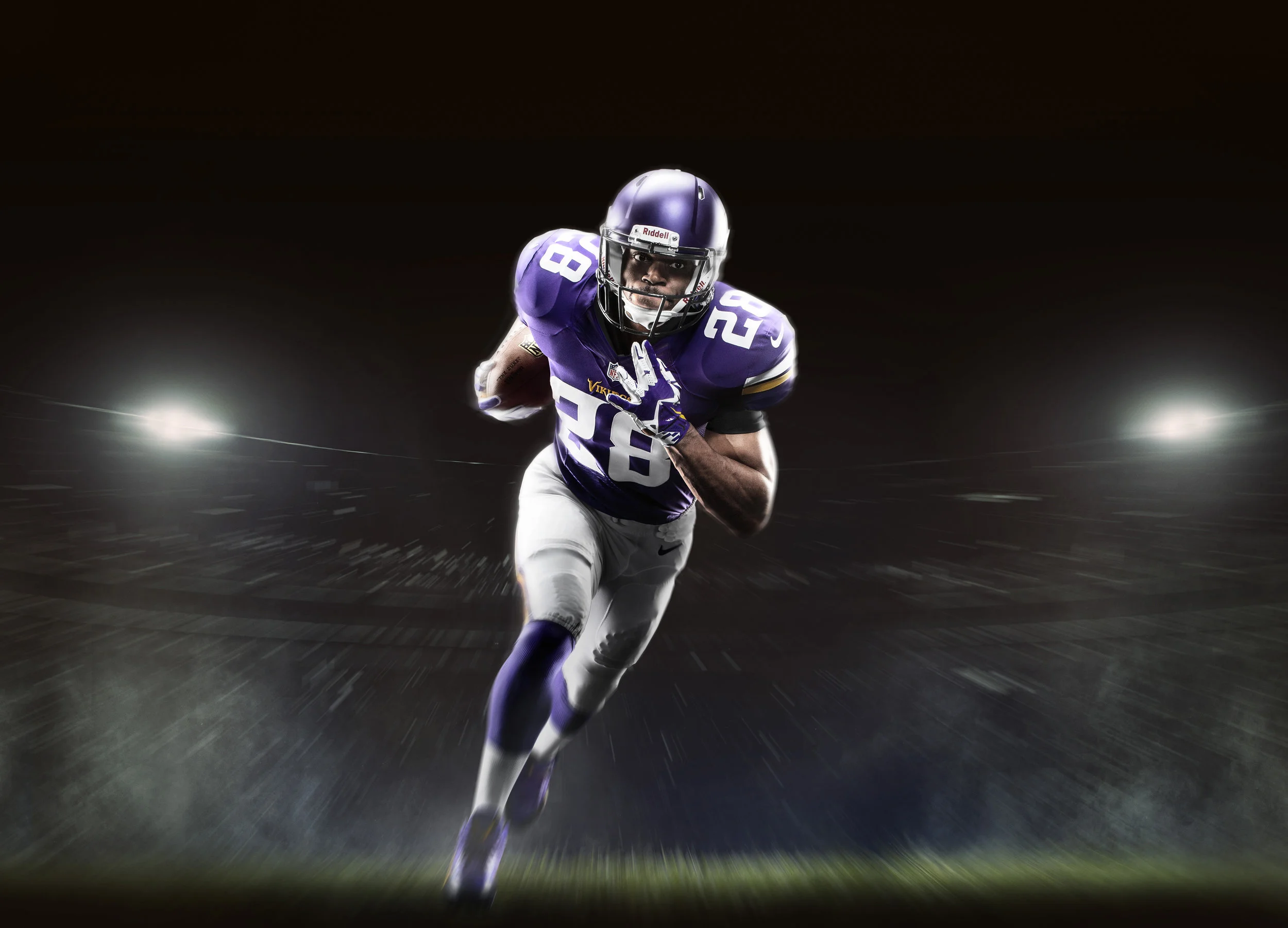 FA13_AT_APETERSON_NFL VIKINGS_UNLEASHED_HS_009_sm.jpg