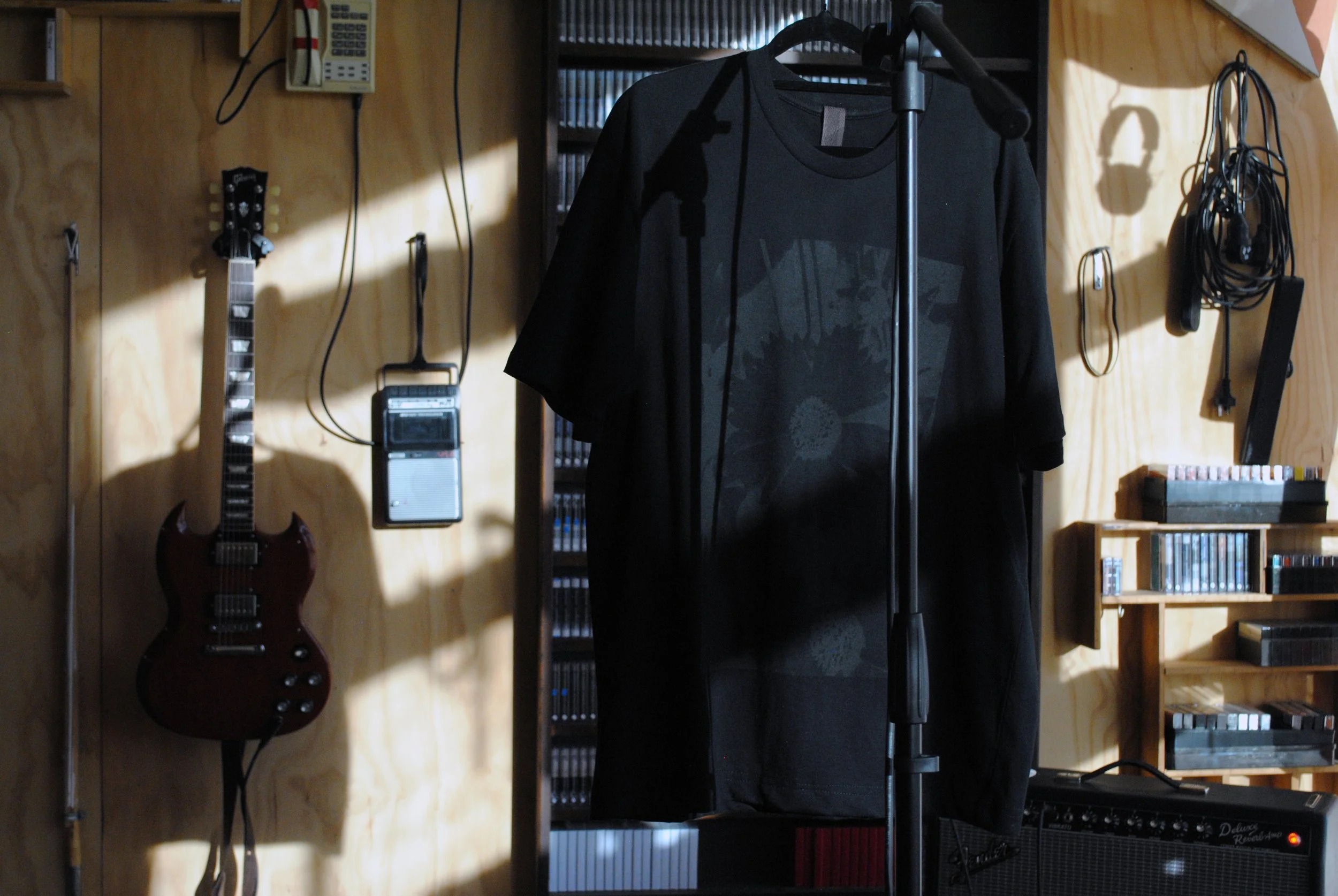 MERCH 250028.jpg
