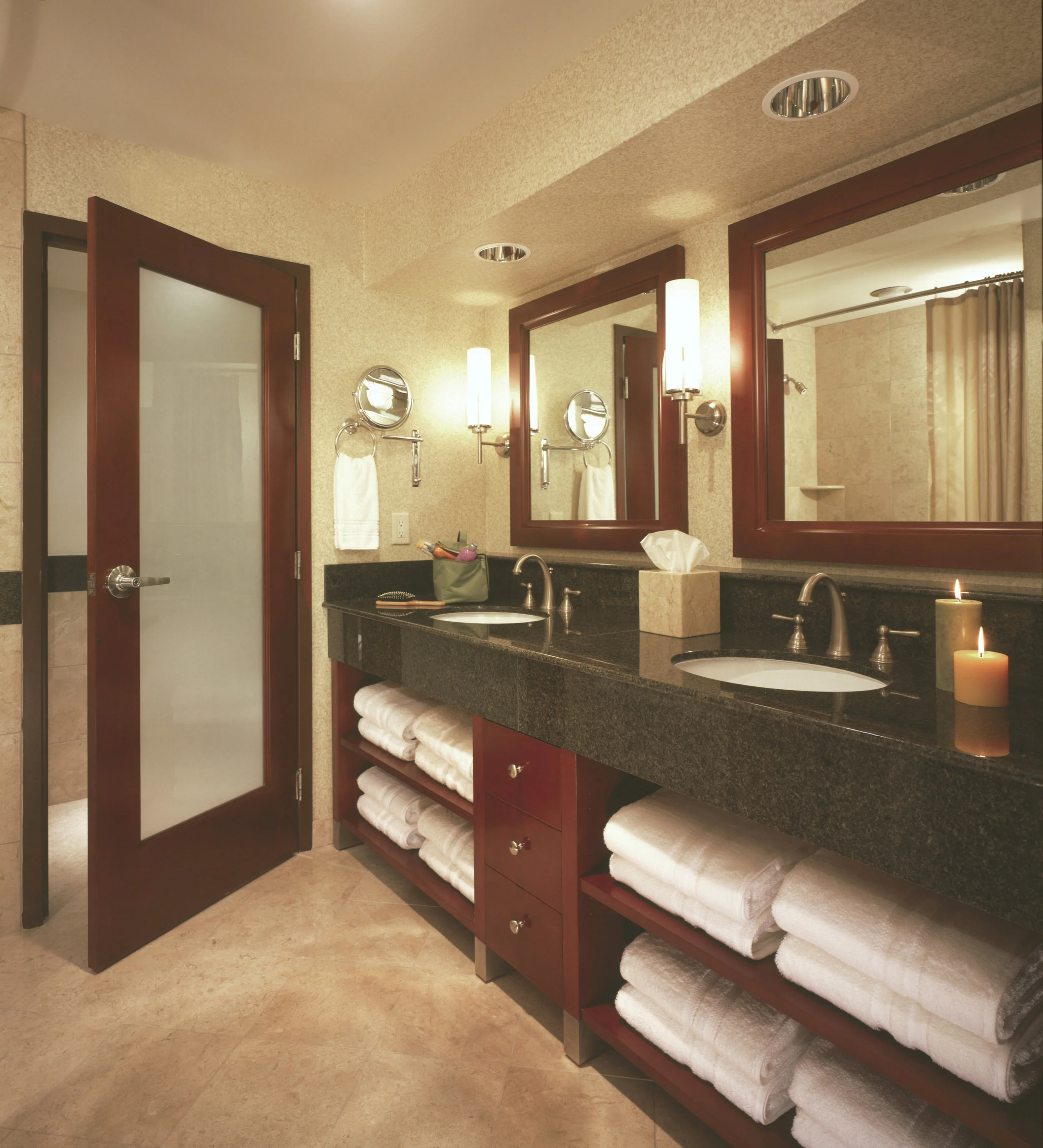 MONT BAY INN-2.jpg