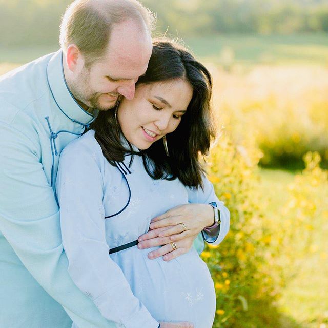 Tunga and I are very excited to announce we're going to have a baby! ❤️ We're expecting at the end of October and we have posted up a bit more (including some fun photos) in my bio. 🥰

Thank you all for your love and support, we are so excited! 😊