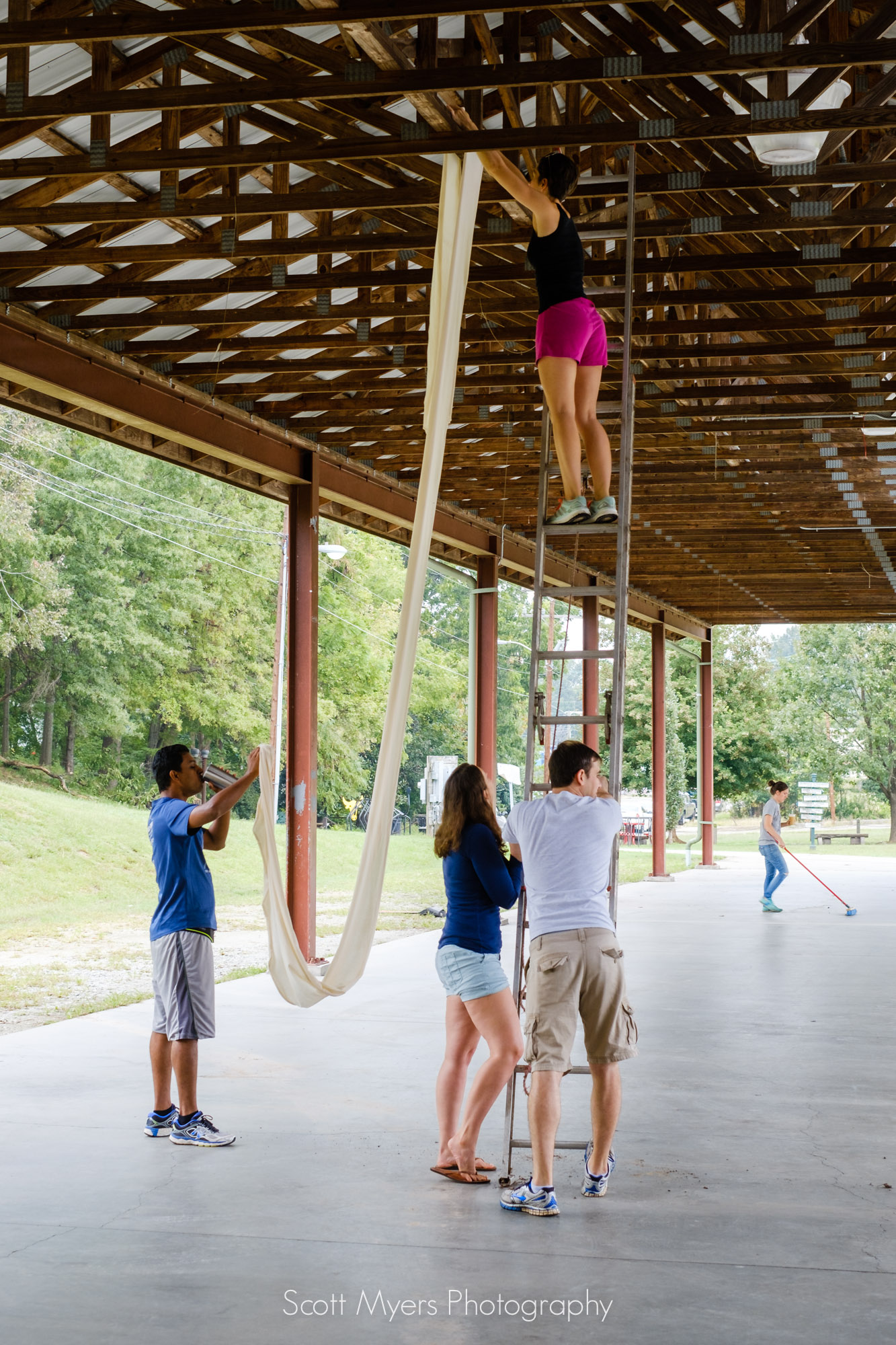  How many brides do you see up on a ladder a couple hours before the wedding? 