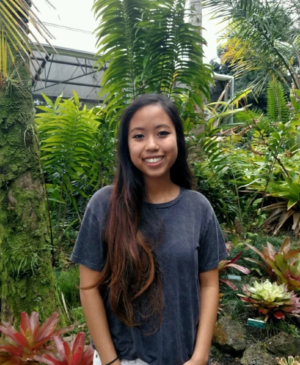 Malia Takakusagi, Biology B.S., worked with us on the ecology of extinction risk in terrestrial vertebrates and is now in medical school at UH Manoa. Congratulations, Melia!  Here is a link to the press release on her acceptance: https://hilo.hawaii…