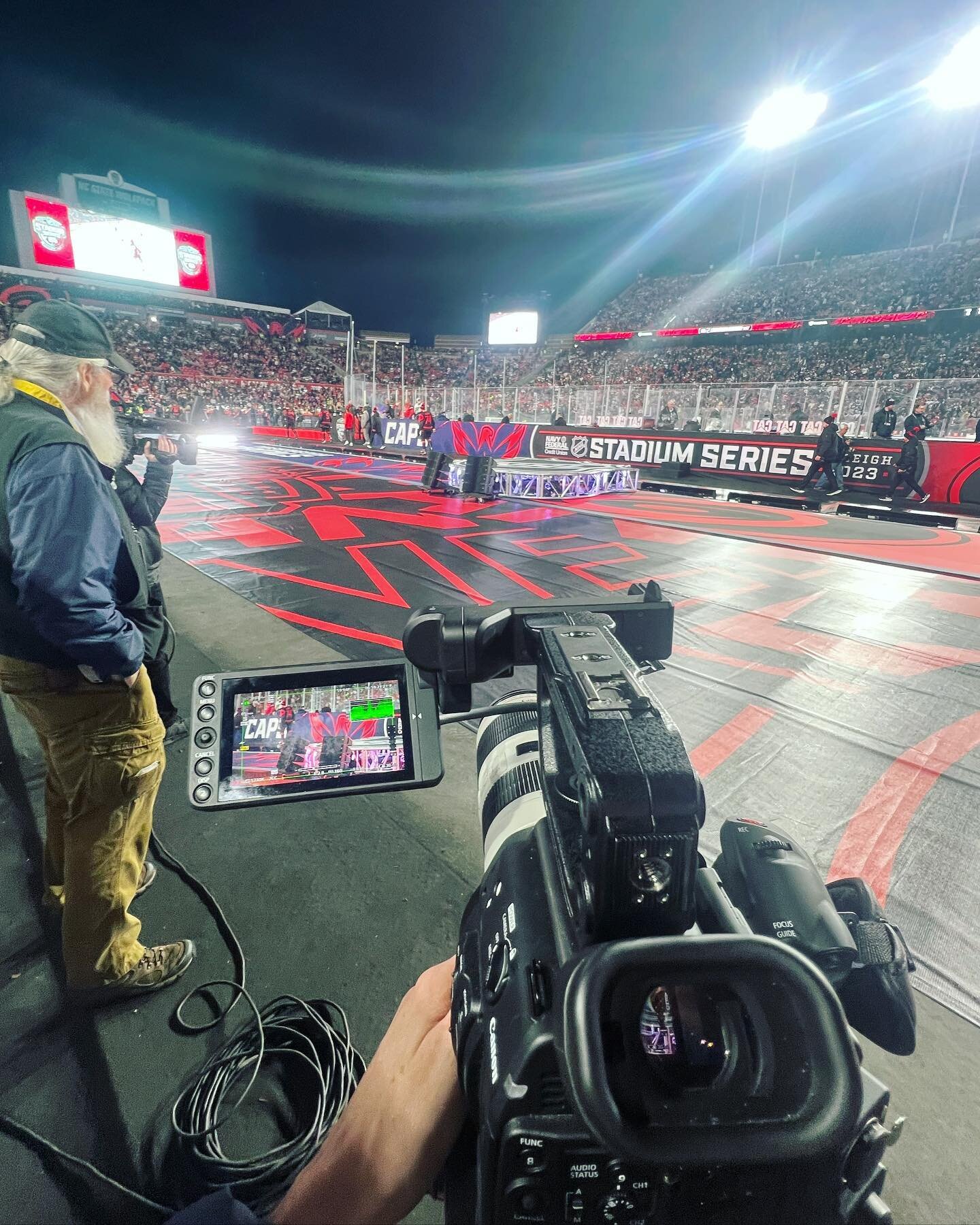 What a night! We think they should play every game at Carter Finley!! 🏒

#carolinahurricanes #stadiumseries #hockeytown #raleighnc #bts #sportsvideography #sportsvideographer #sportsvideobts #hockeyvideos