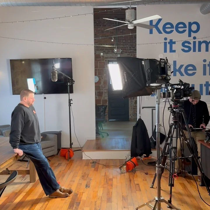 Clean frames and a brick wall, nothing better! Check out this BTS of a recent shoot we filmed in the Clean Agency office for their client Builders Mutual. 

#BTS #CleanFrames #RaleighVideoProduction #RaleighNC #VideoProductionCompany #NCFilm #video #