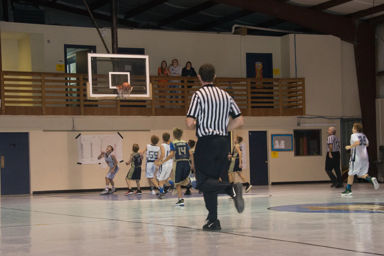 Bball_12_3_18025.jpg