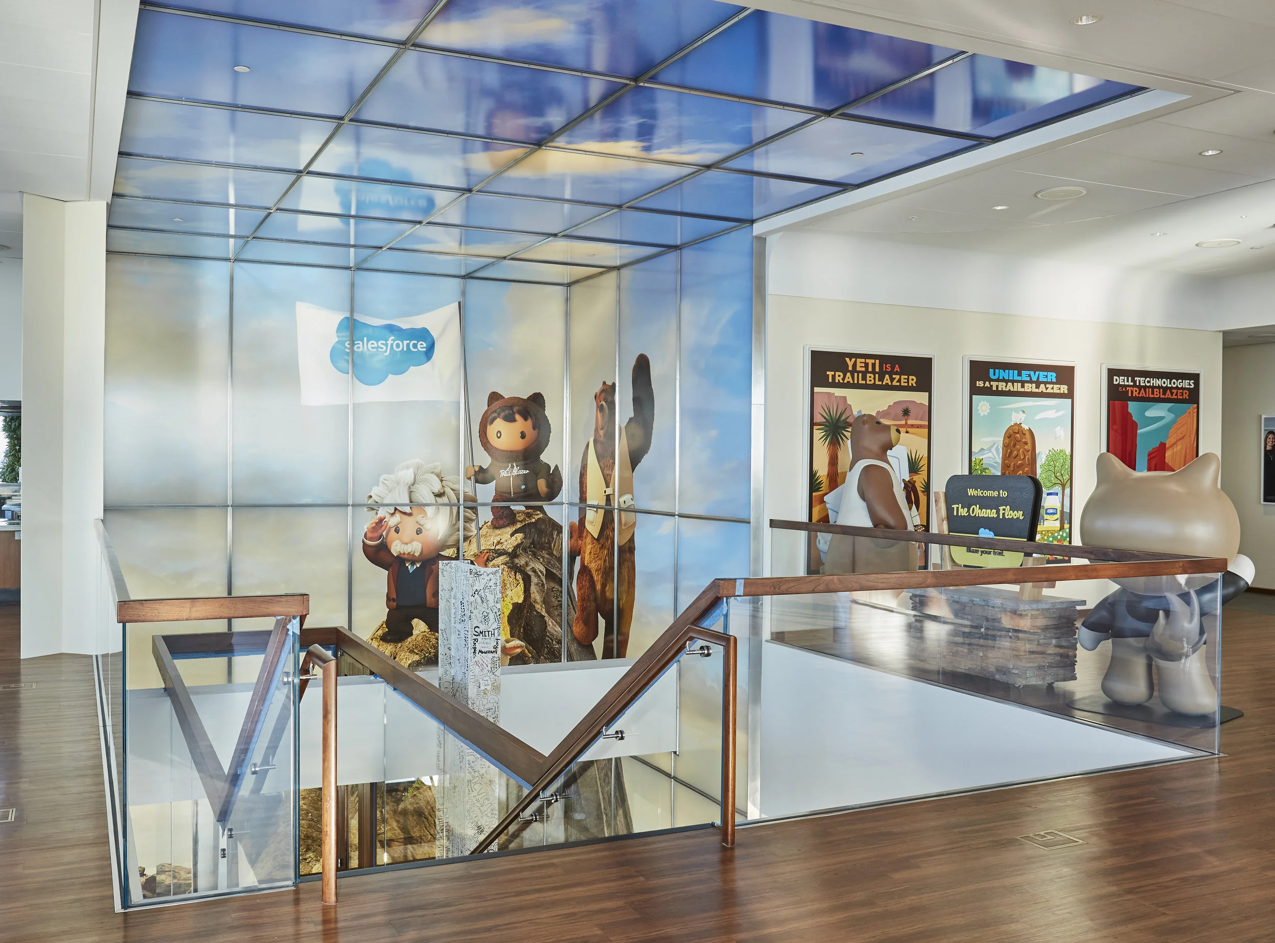 19_21_02_Salesforce_Tower_11_Ohana_5442.jpg