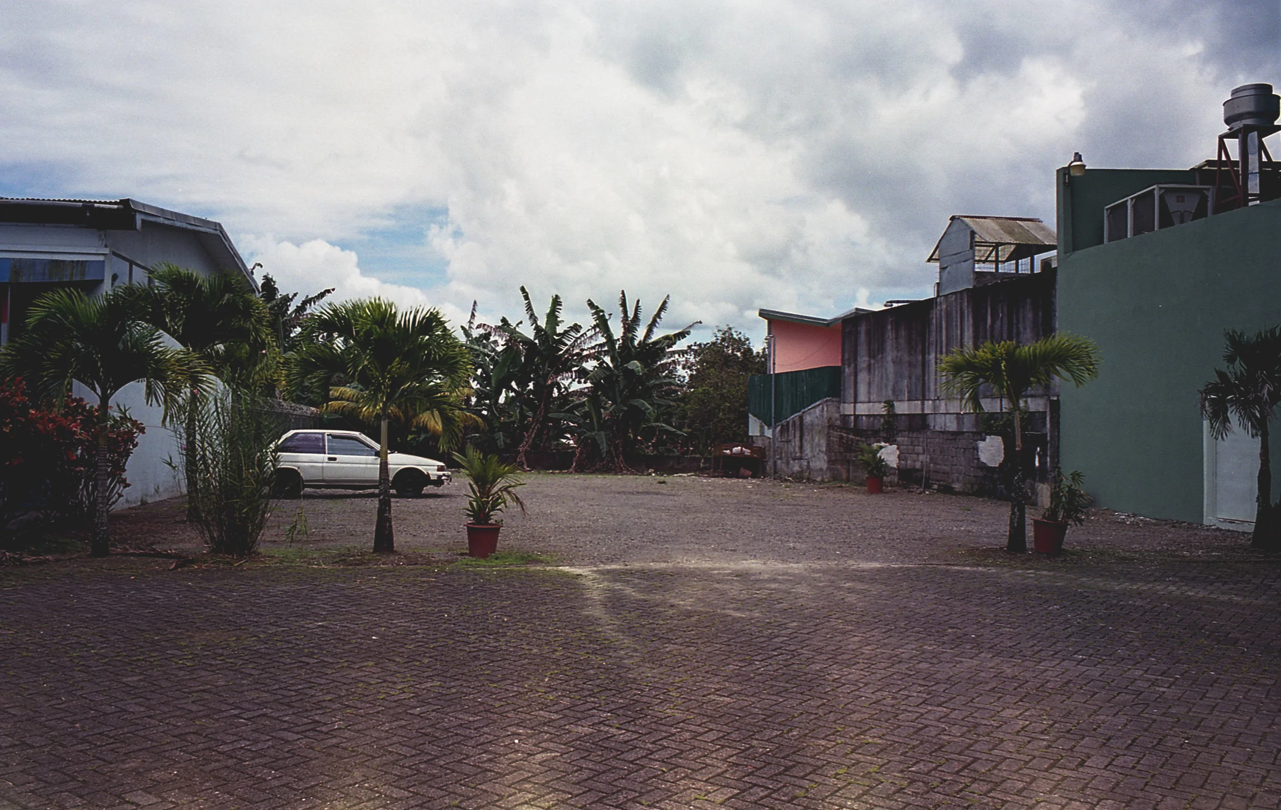img091-2.jpg