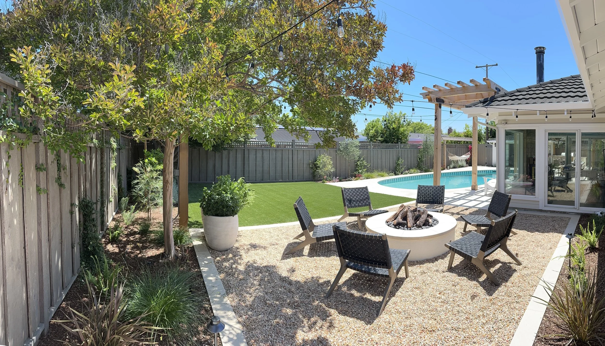  Landscape Design, Pool remodel, Pergola, Cantina Interior, Furniture &amp; Outdoor Kitchen:  Studio SF  Landscape Contractor: Lifescapes Custom Landscaping  Pool Tile: Fireclay Tile  Stone vendor:  La Maison Nicolas   Photography: edgeofbreakup.stud