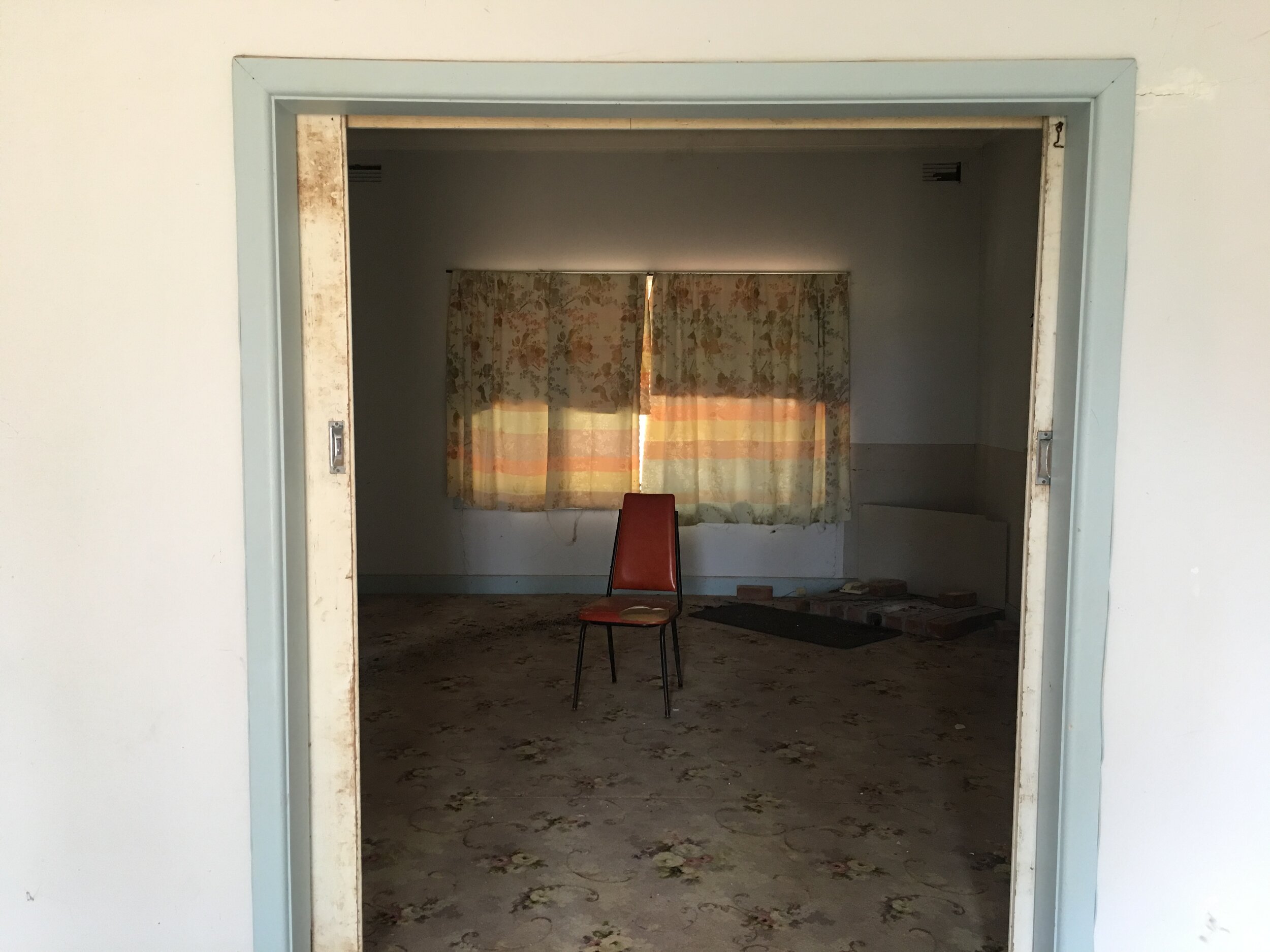  The 2nd Room. This would eventually become our green room. 