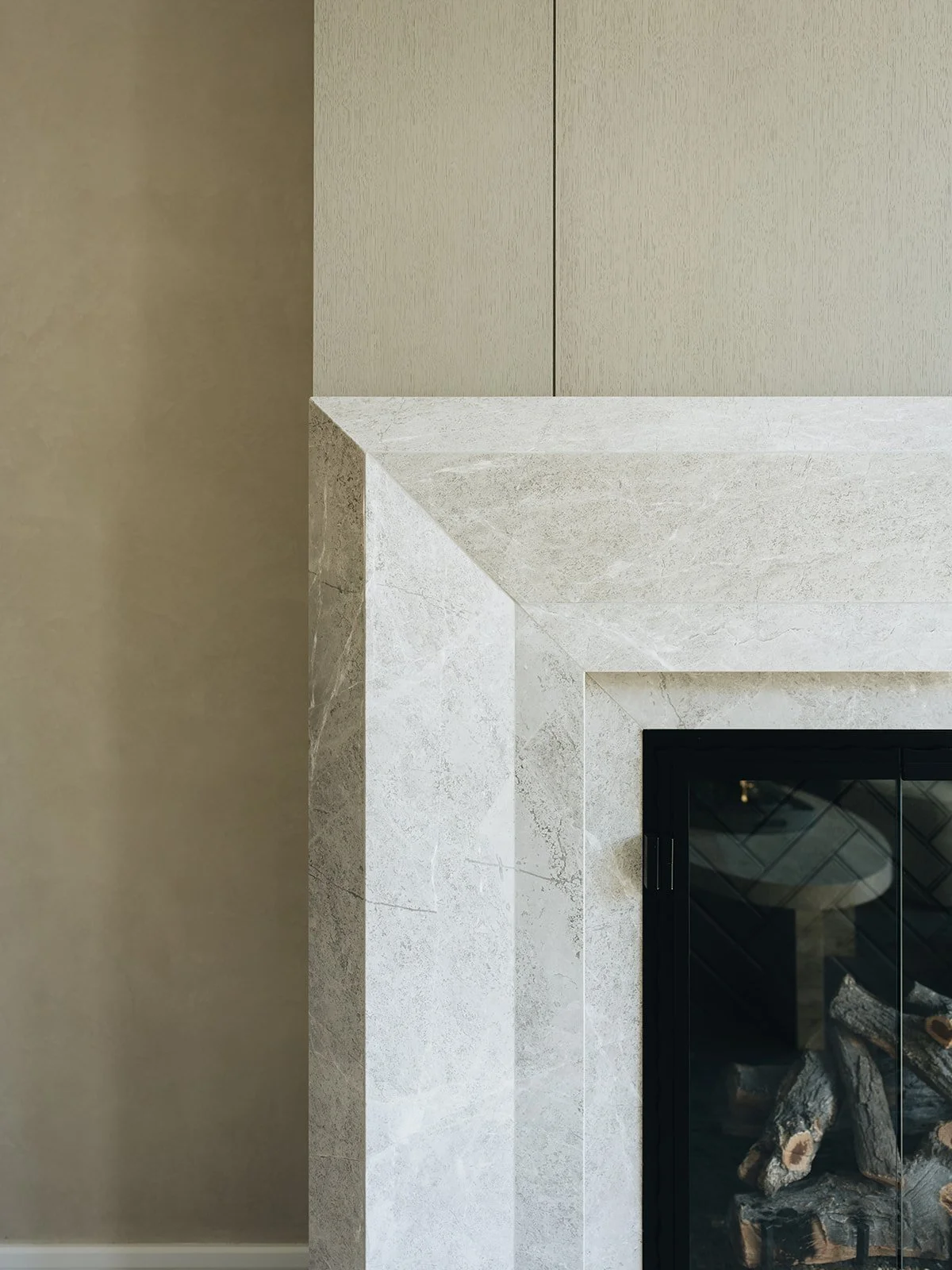 Alabaster Aura | DGI Design x Build
