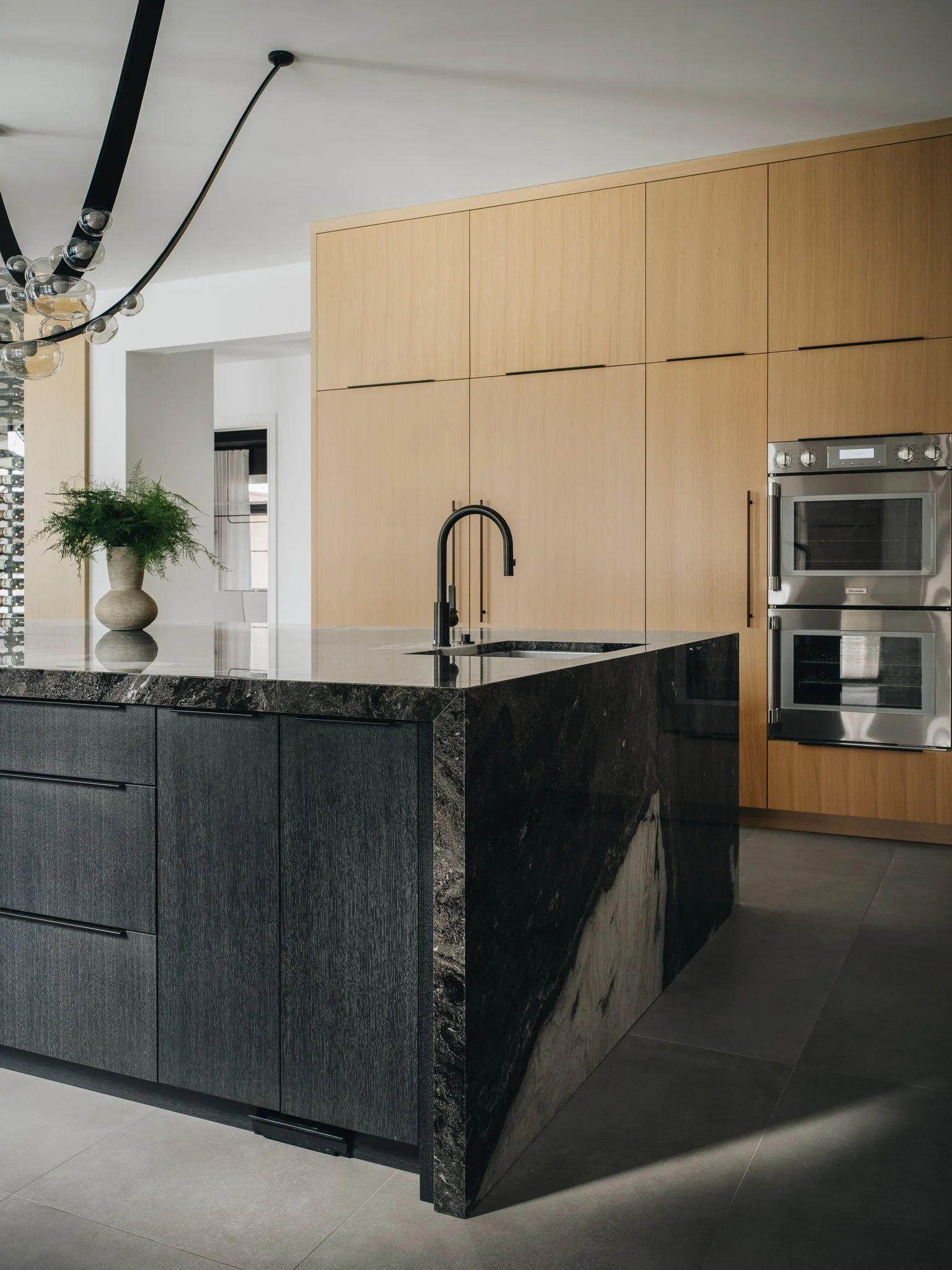Glen Heights Grandeur | DGI Design x Build