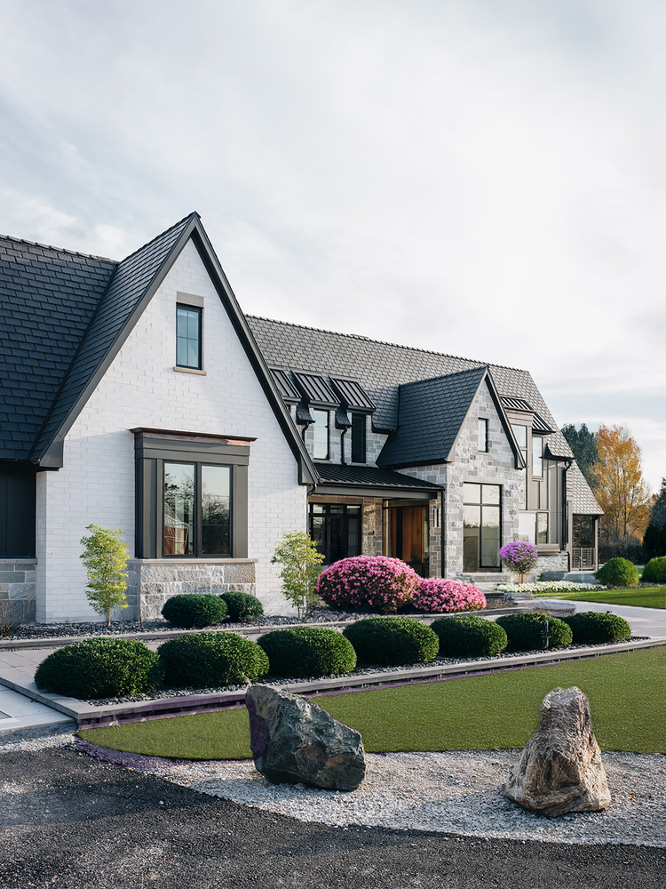 Glen Heights Grandeur | DGI Design x Build